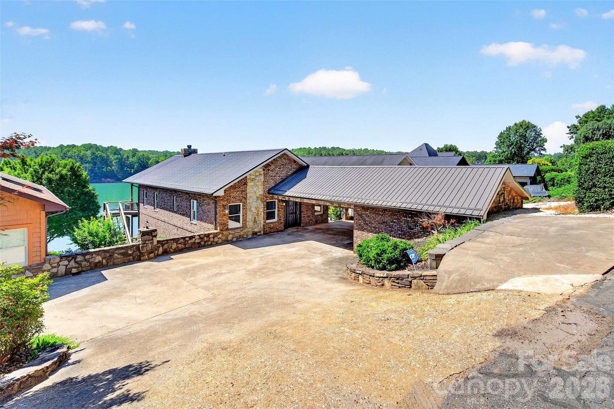 831 Lake Club Drive