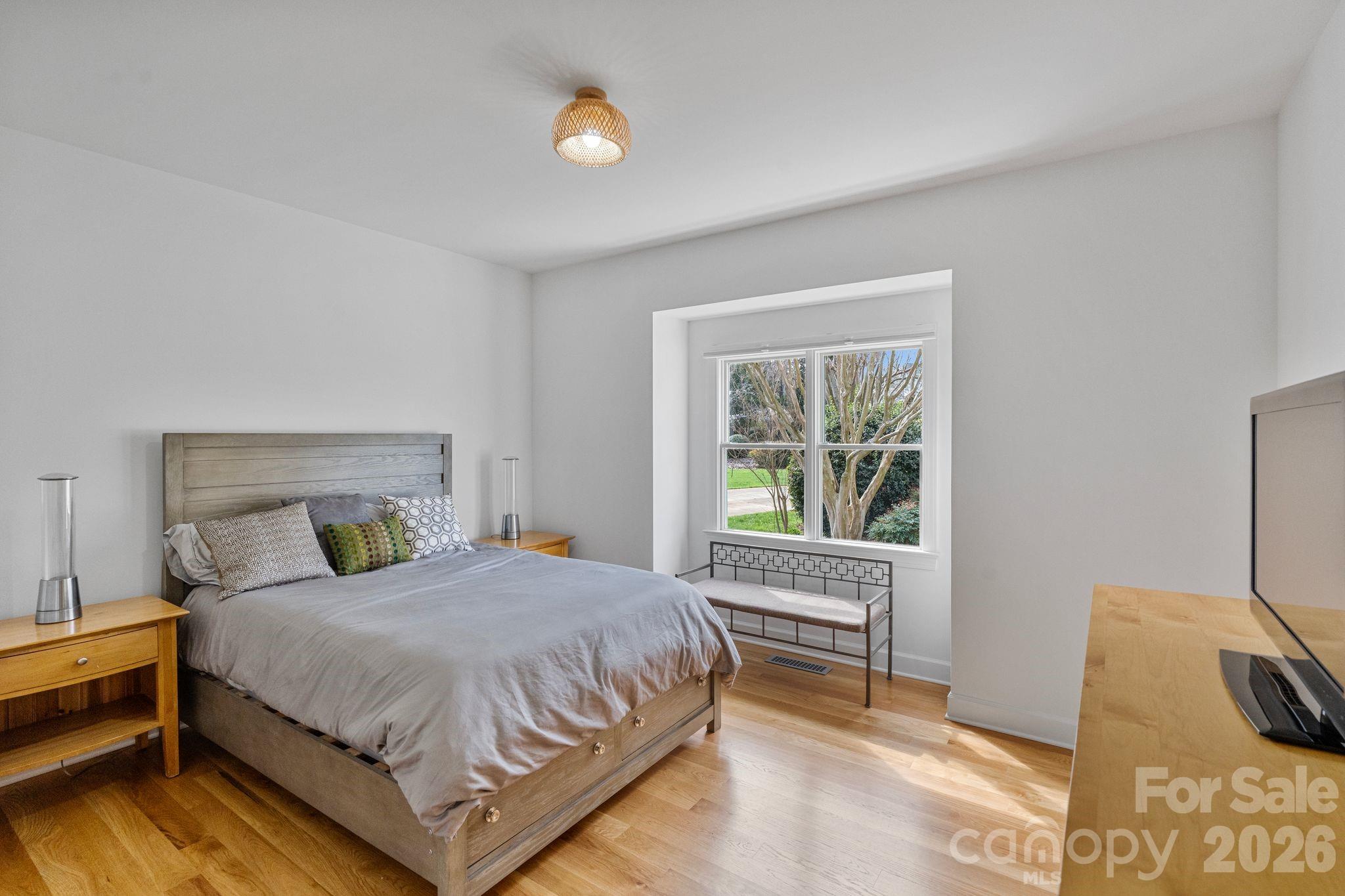 The Peninsula - Residential