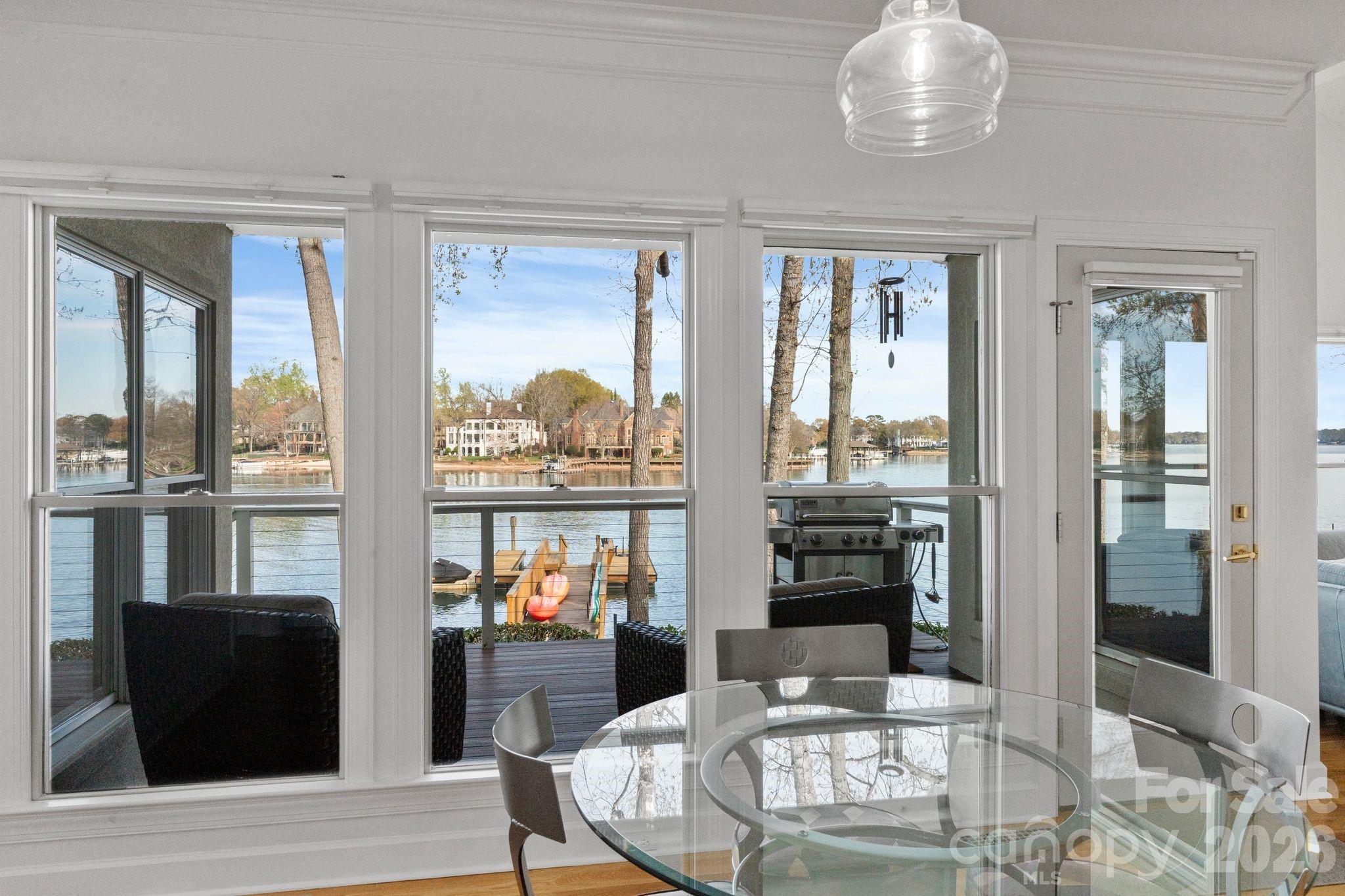 The Peninsula - Residential