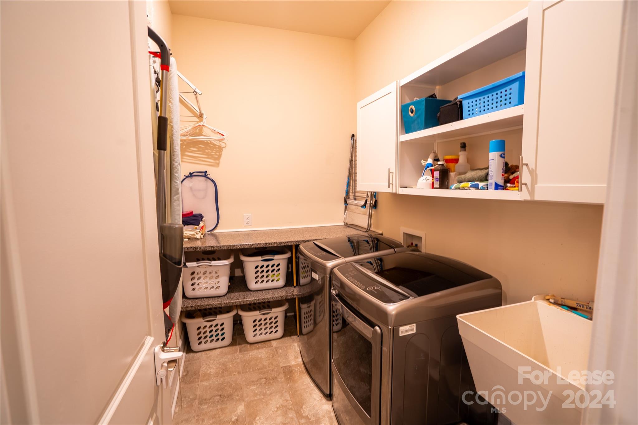 Estates at Audubon Lake - Residential Lease