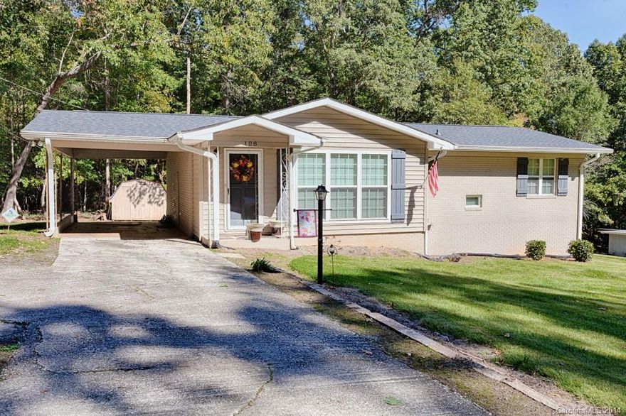 Cute brick ranch w/ lots of renovations & desirable open concept living/dining/kitchen nestled in convenient, established neighborhood. 2 extra lots included! Quick access to Hwy 24/27 & Hwy 200 w/ shopping, restaurants & grocery convenient. Home features hardwood floors, fresh paint, energy efficient windows installed '13, high-end moldings, new countertops & backsplash, roof replaced '12, back deck for entertaining, new attic insulation '12, & fridge included. Agent related to seller.