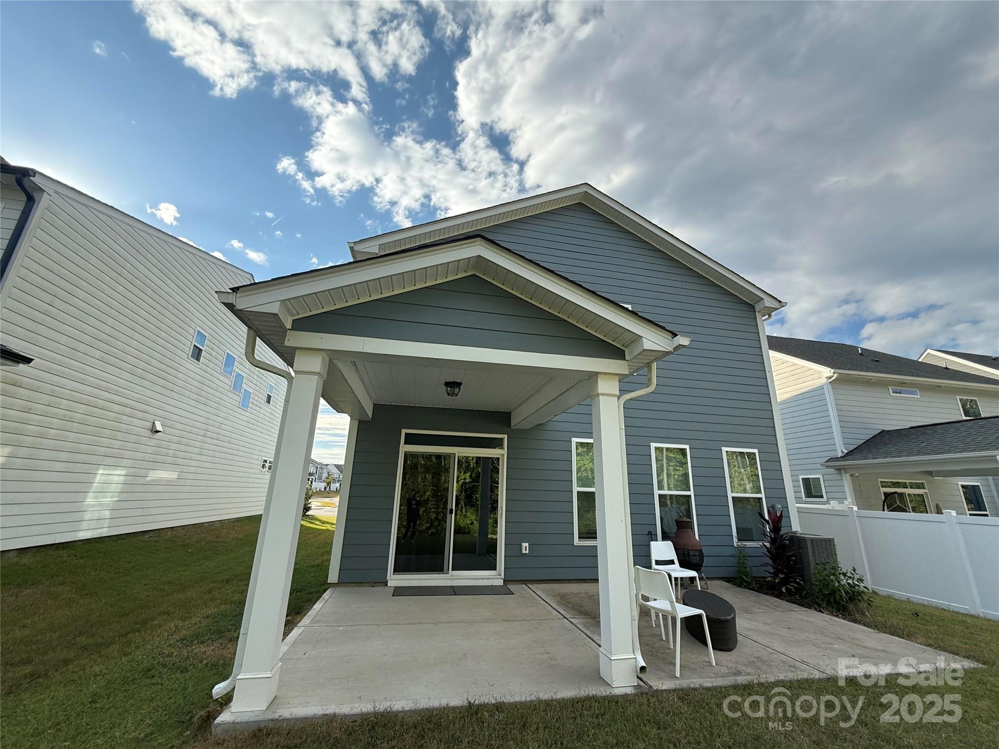 3869 Center Place Drive