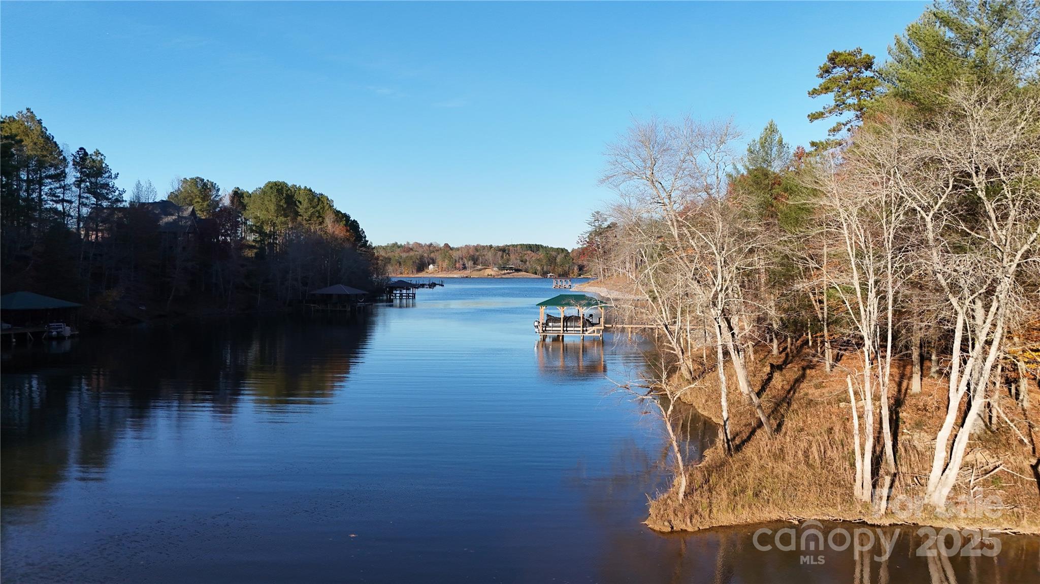 Lakeside Reserve - Land