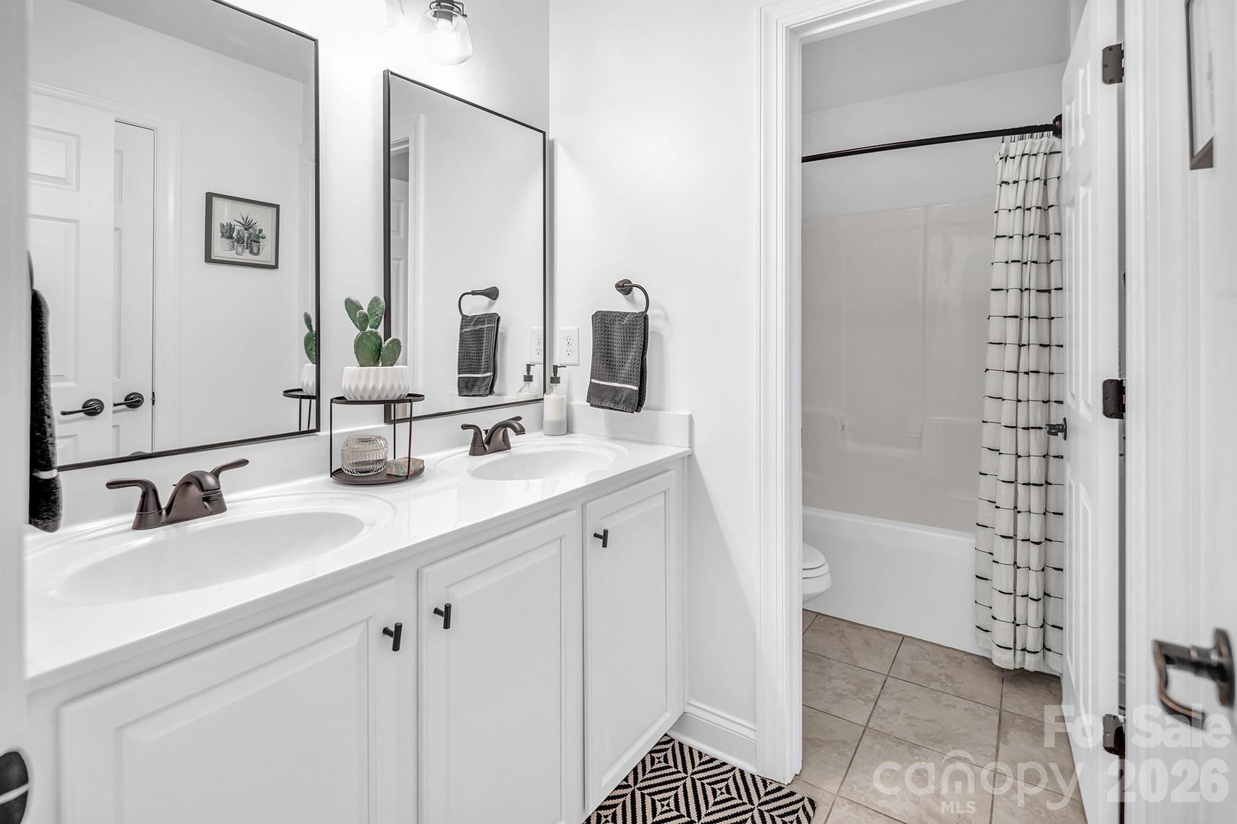 Green Meadow - Residential