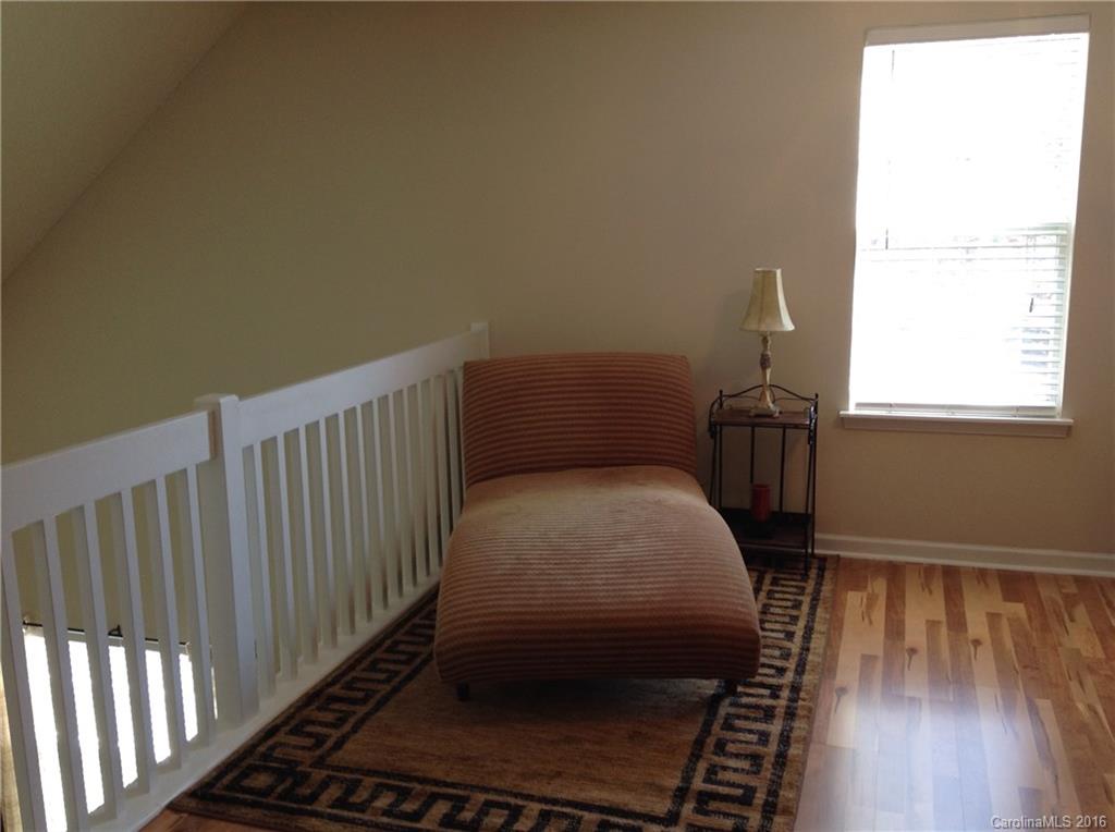 Holly Ridge - Residential