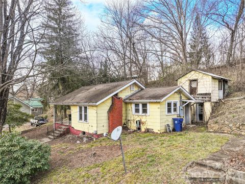 75 Travis Street Clyde NC 28721