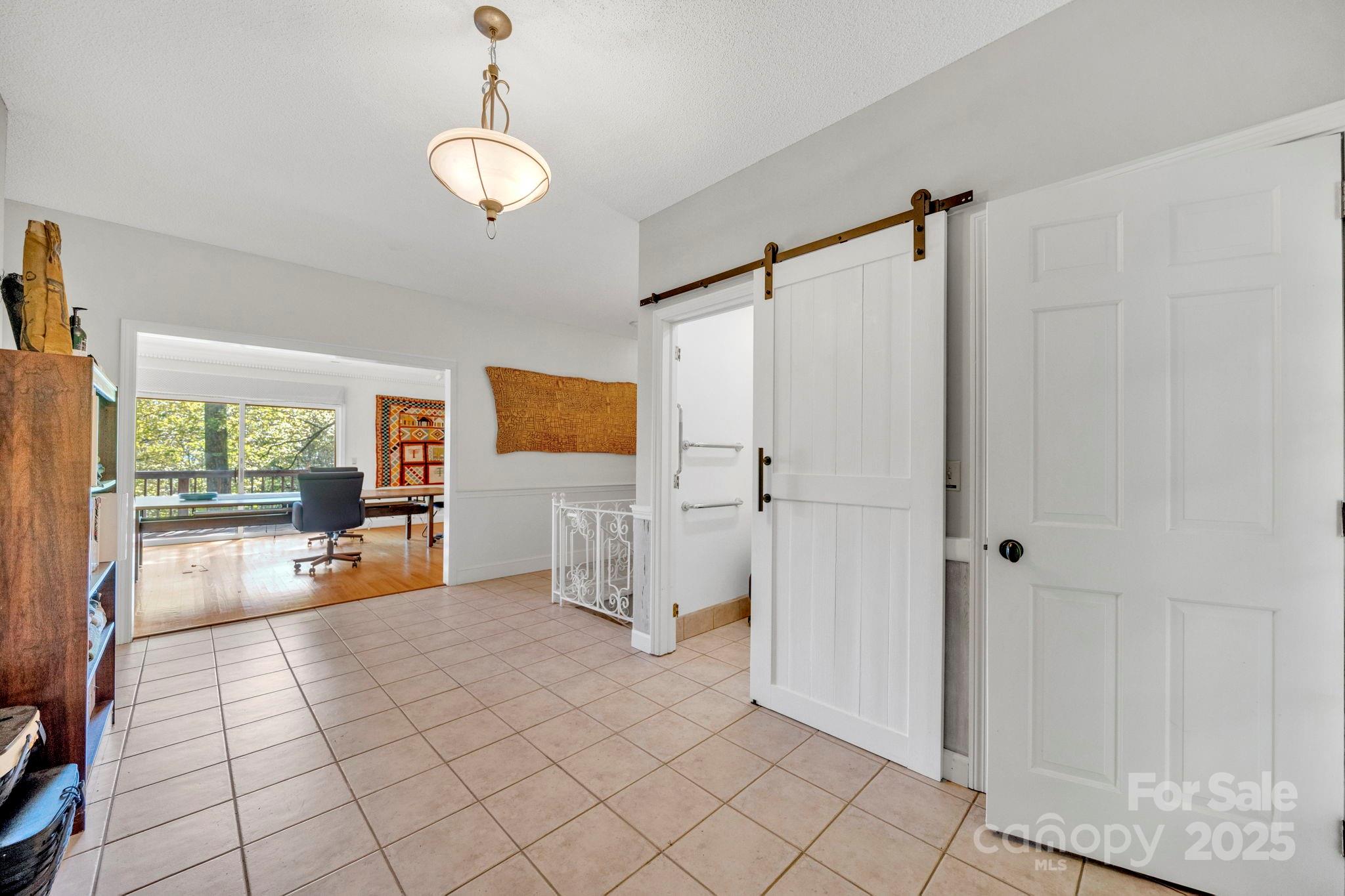 1412 Valmont Drive