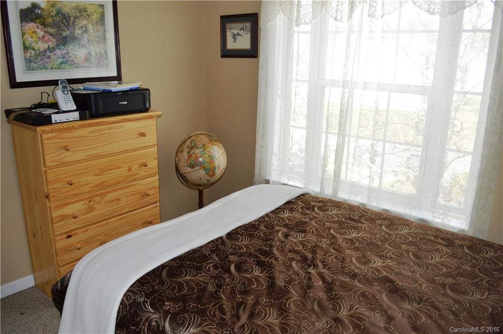 FOX CHASE - Residential