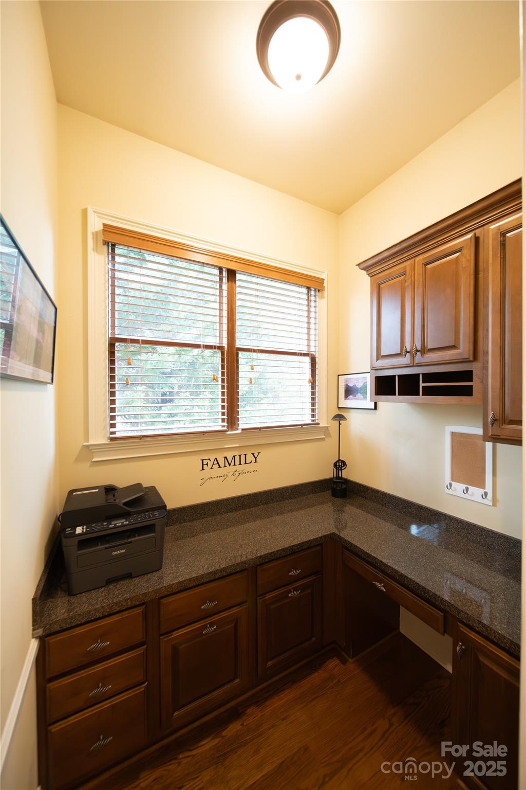 Tuskarora Point - Residential