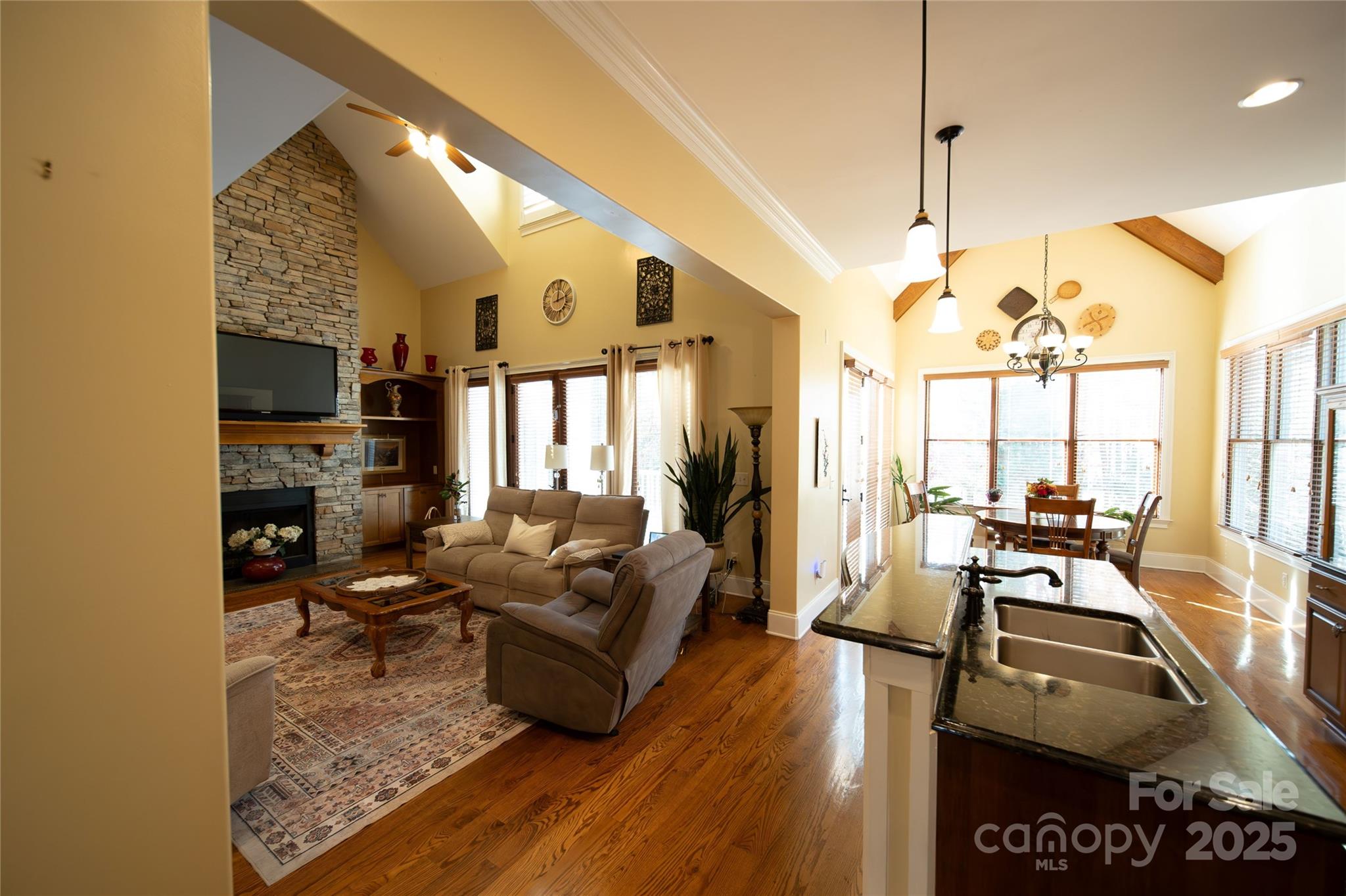 Tuskarora Point - Residential