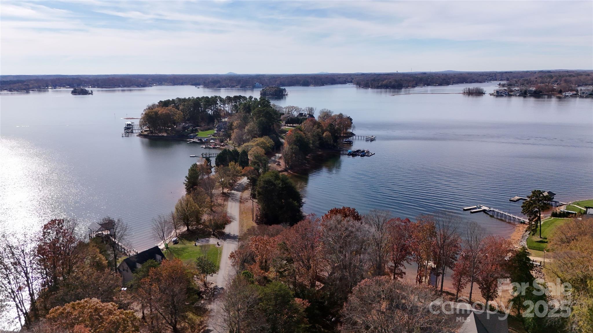 Tuskarora Point - Residential