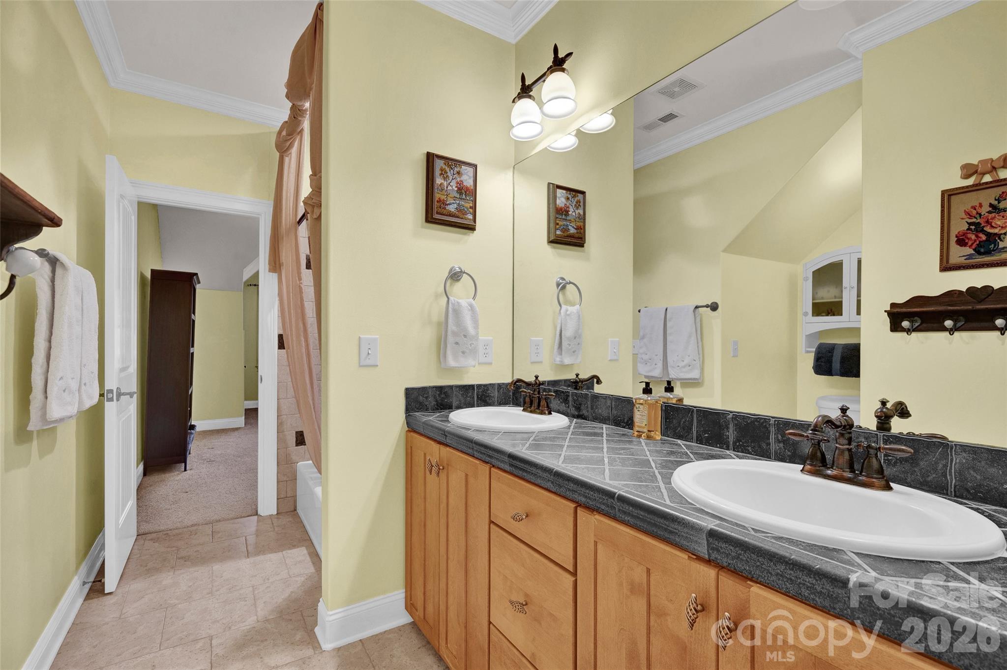 Tuskarora Point - Residential