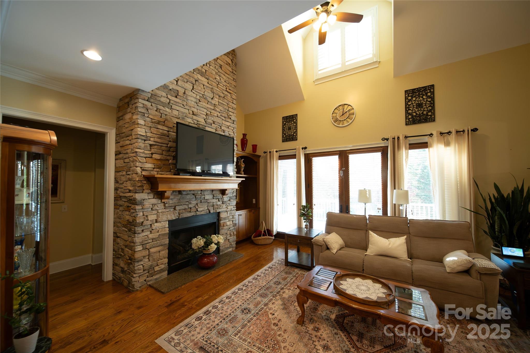 Tuskarora Point - Residential