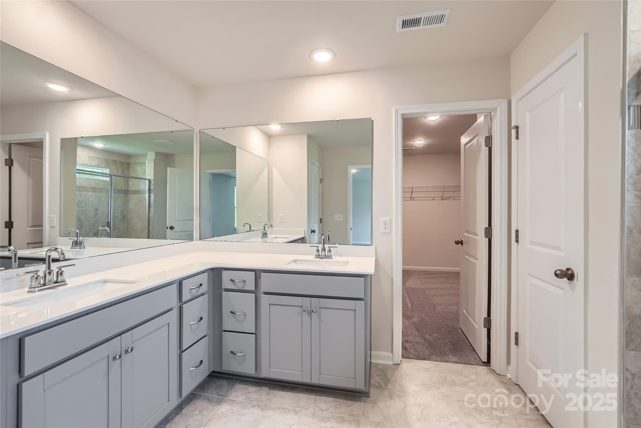 Elizabeth - Residential