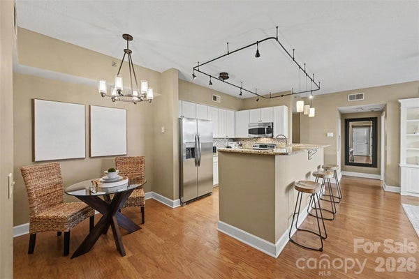 1315 EAST BLVD UNIT 720, CHARLOTTE, NC 28203 - Image 019ed97ea1e6f4f6d4691ef5ecf65c5a/1698695937