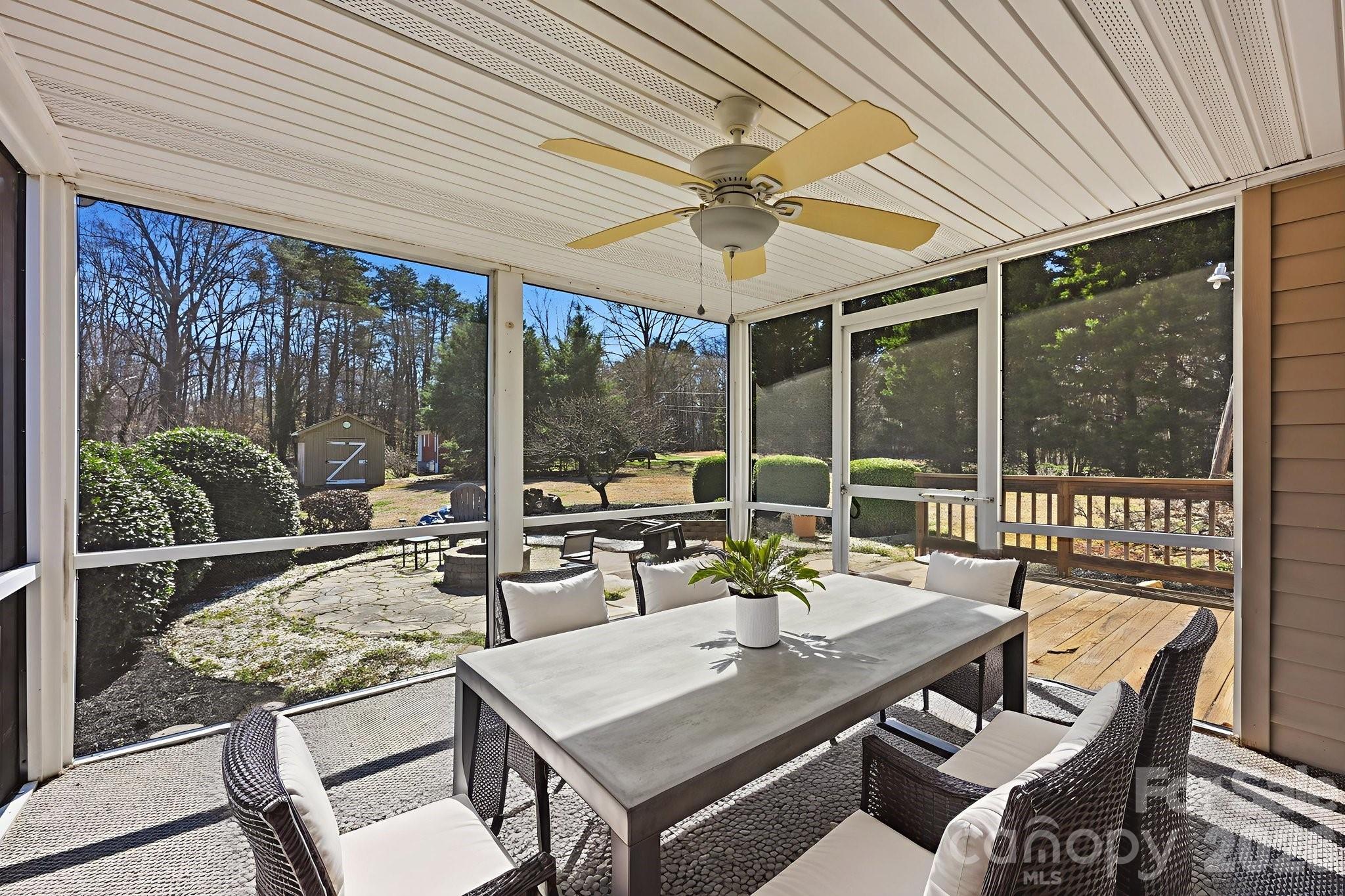 Eagle Harbor - Residential