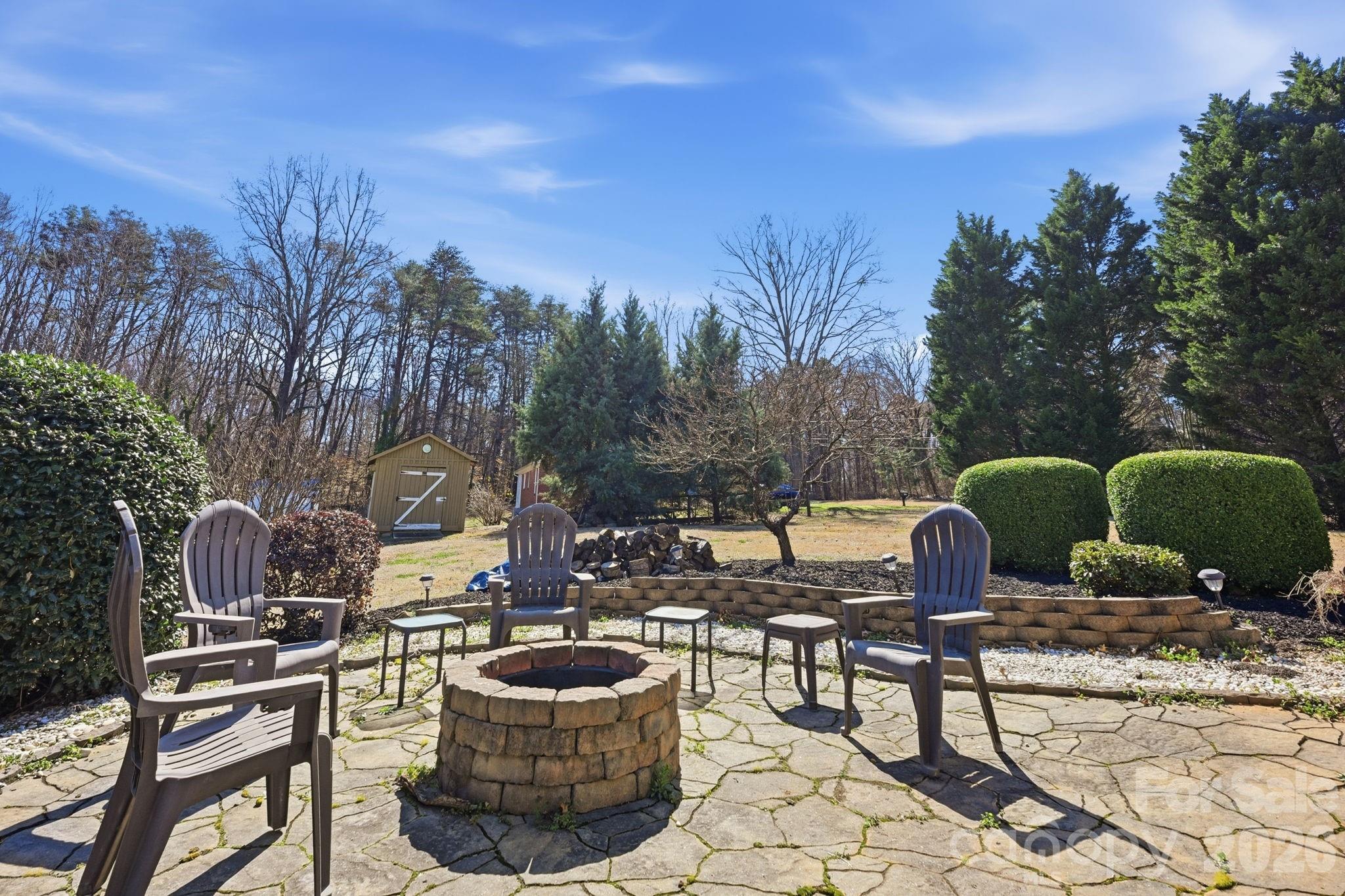 Eagle Harbor - Residential