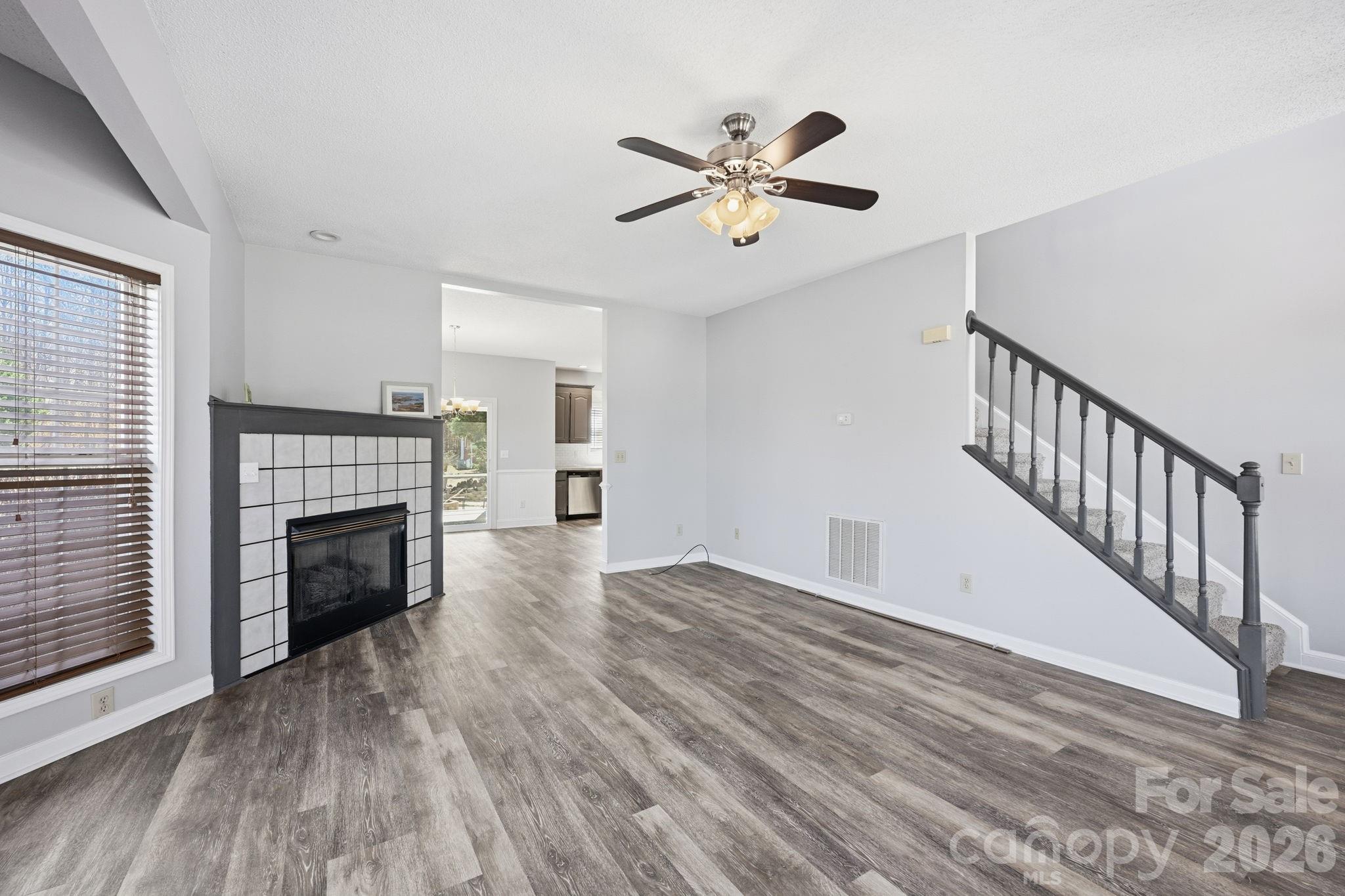 Eagle Harbor - Residential