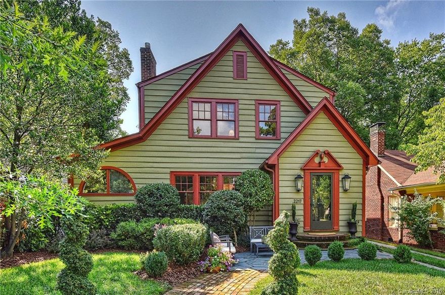 Located on quietest street in Dilworth Historic District. Finished basement, 2-car heated/cooled garage w/modern living space above, ideal for nanny/MIL(noted as 3rd level in HLA).Open floor plan, new kitchen w/Fisher&Paykel appliances, Carrara marble counters, gas cooktop, dual refrigeration, large pantry. Master suite w/walk-in closet, bath w/soaking tub, dual showers, enclosed w/c. Walk to restaurants, shops and 3 grocers. Fenced yard, screened porch, deck, slate patios.Best schools.