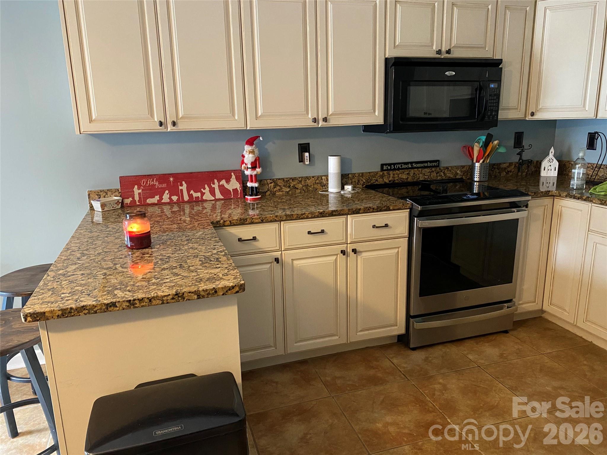 8316 Cricket Lake Drive