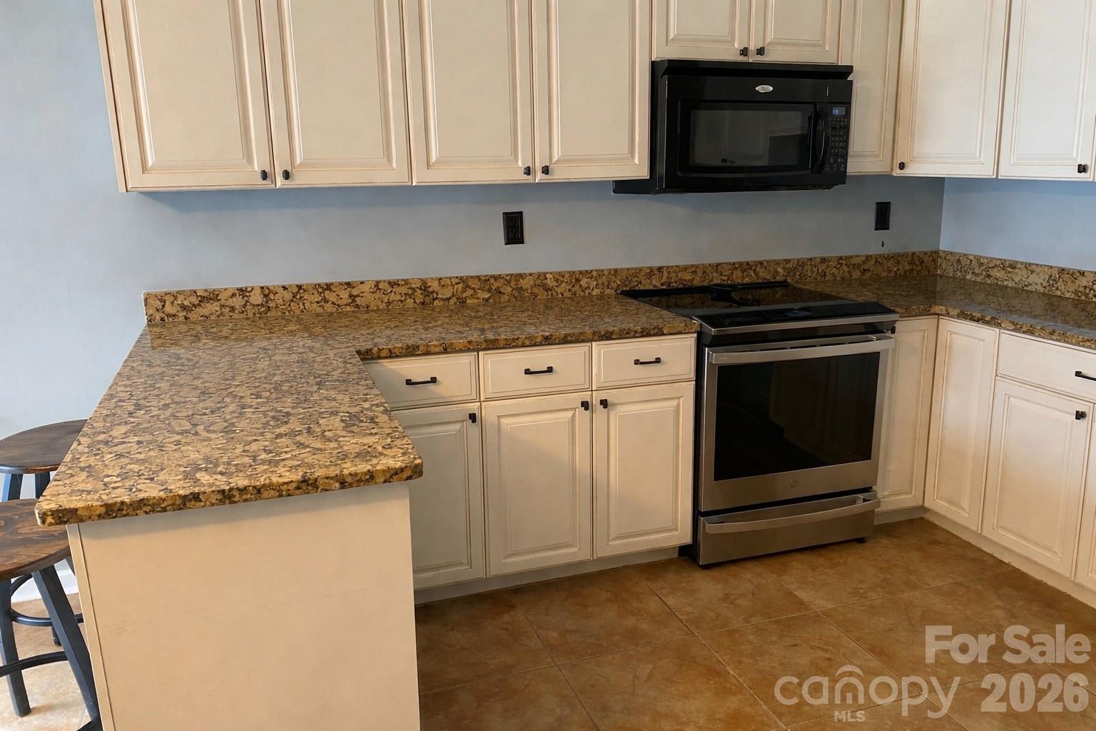 Cricket Lake - Residential