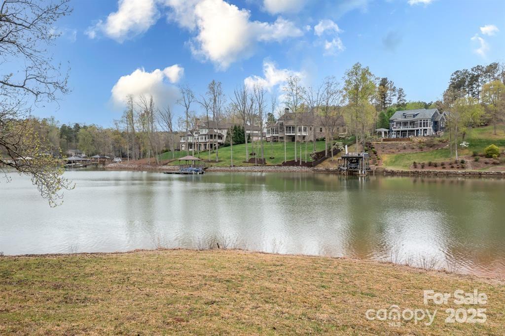 7310 Elmwood Lane