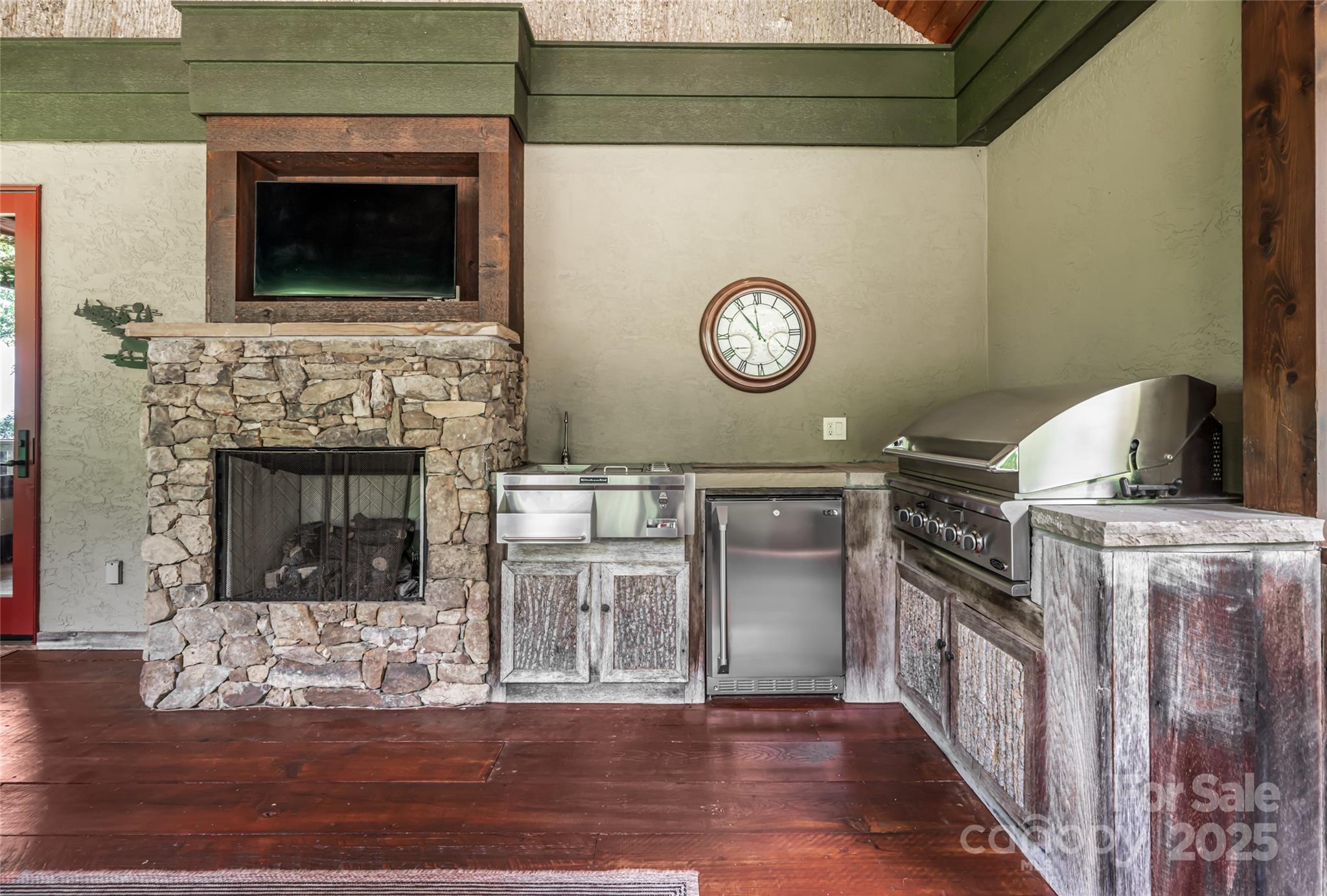 Whispering Woods - Residential