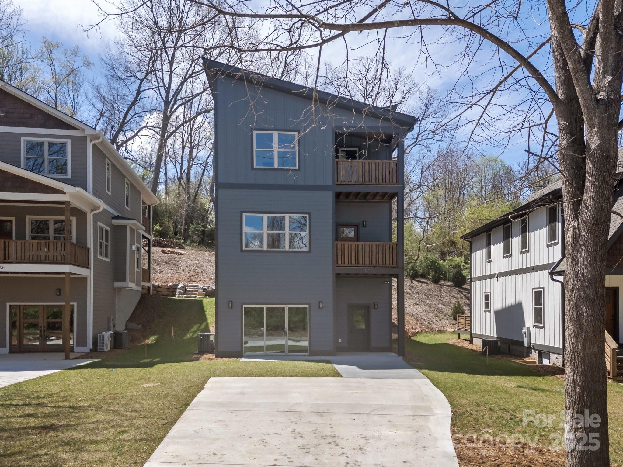 91 Glendale Avenue