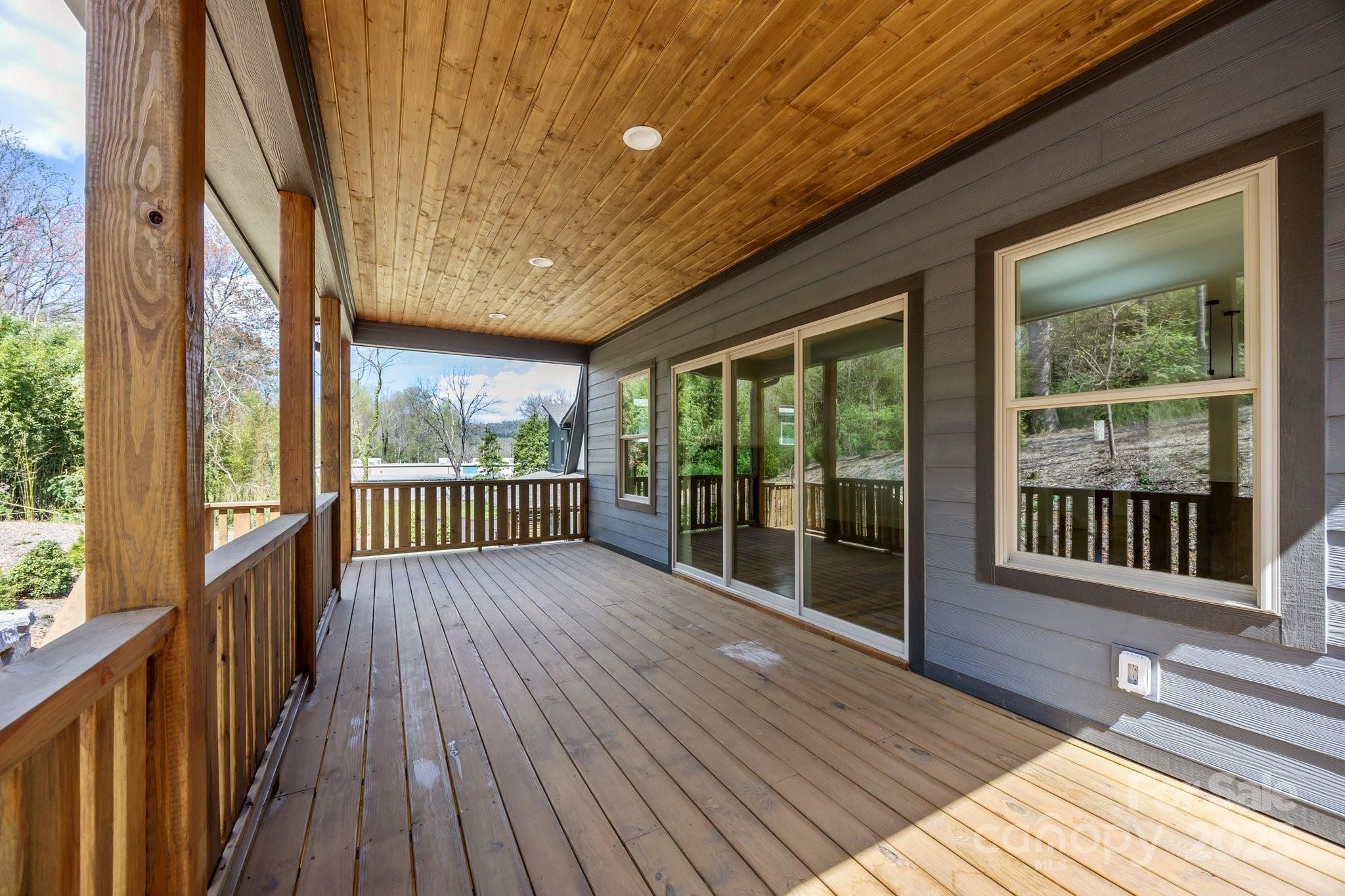 91 Glendale Avenue