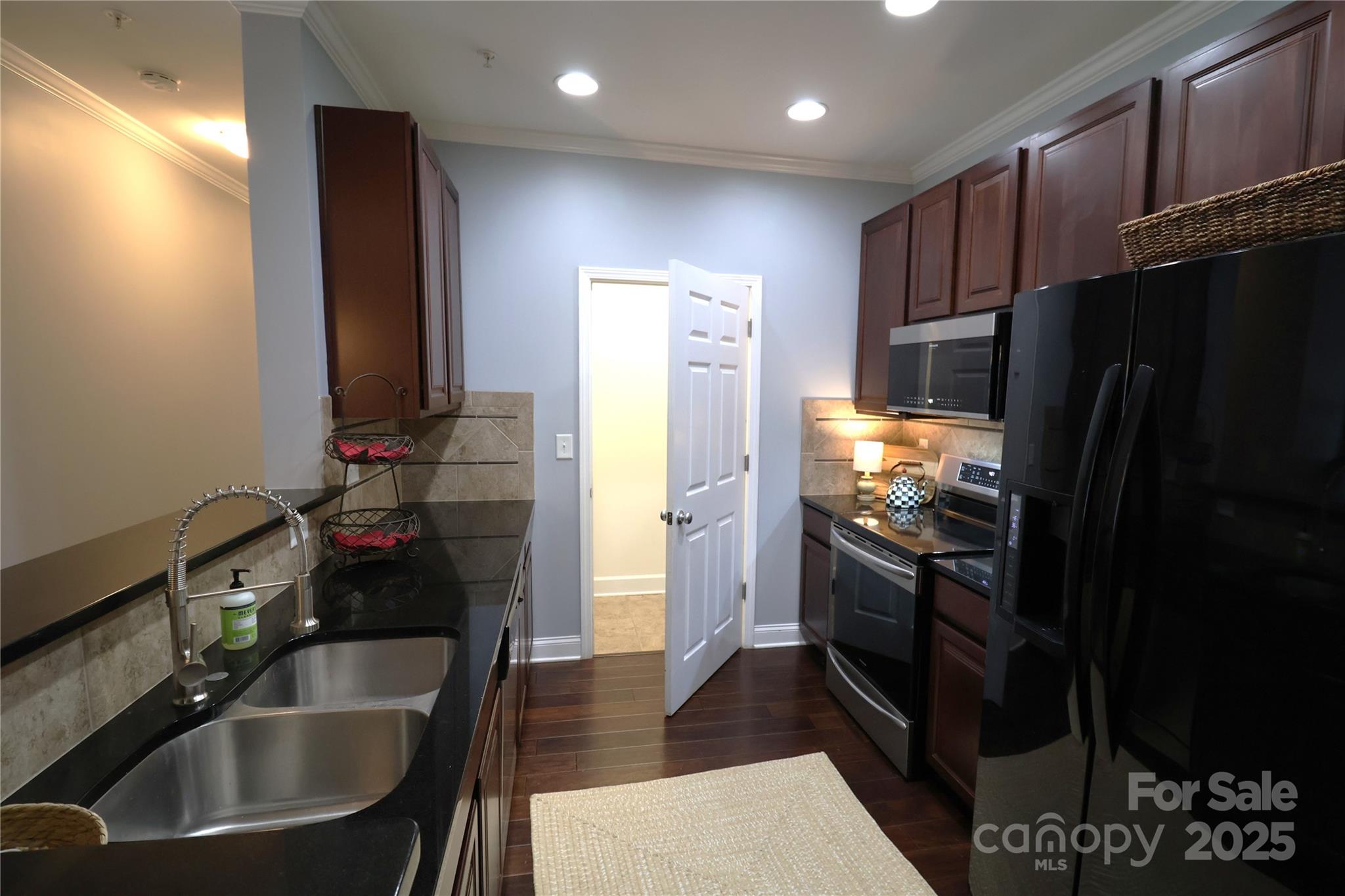 Preston Flats - Residential