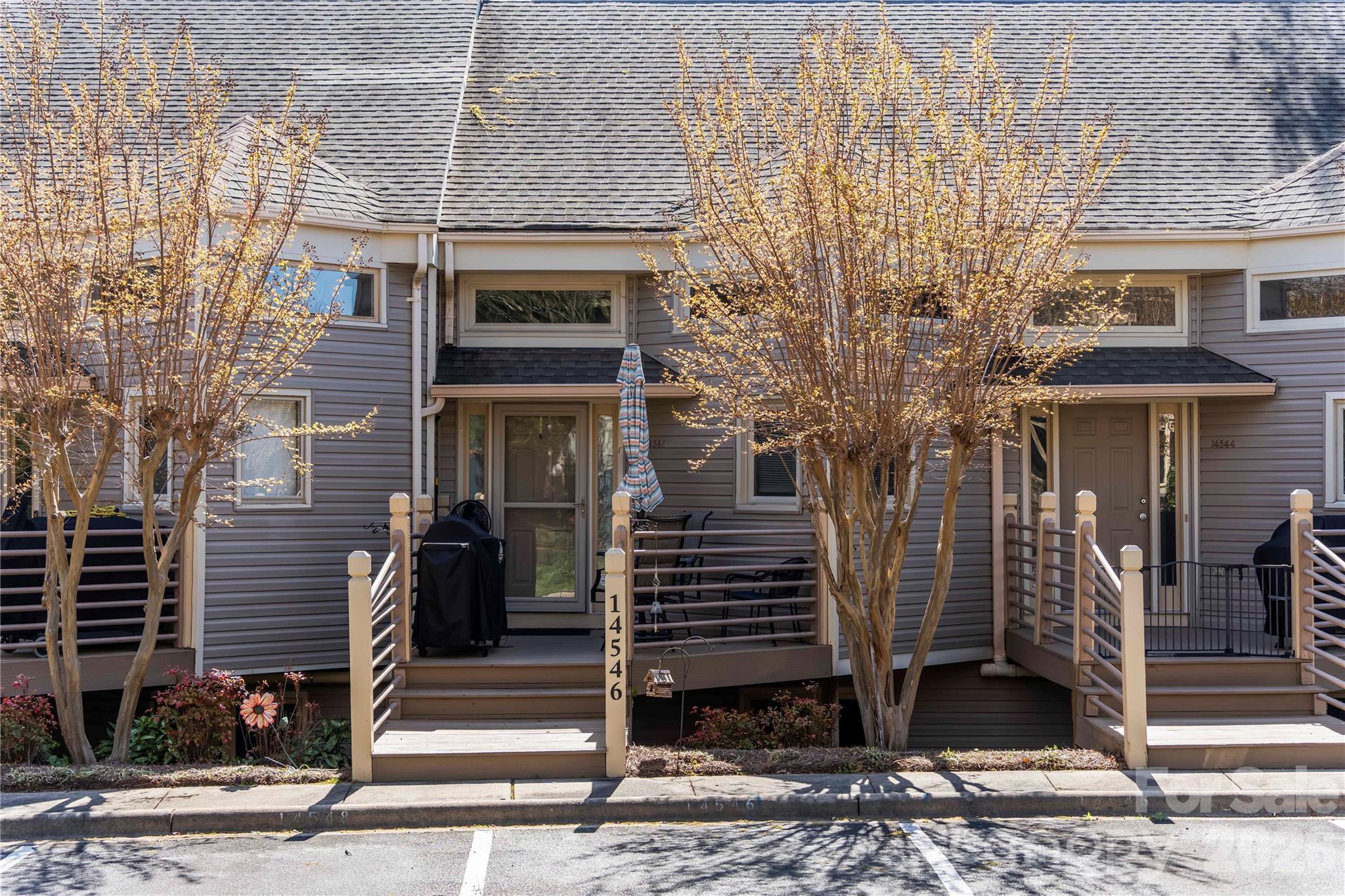 The Yachtsman - Residential