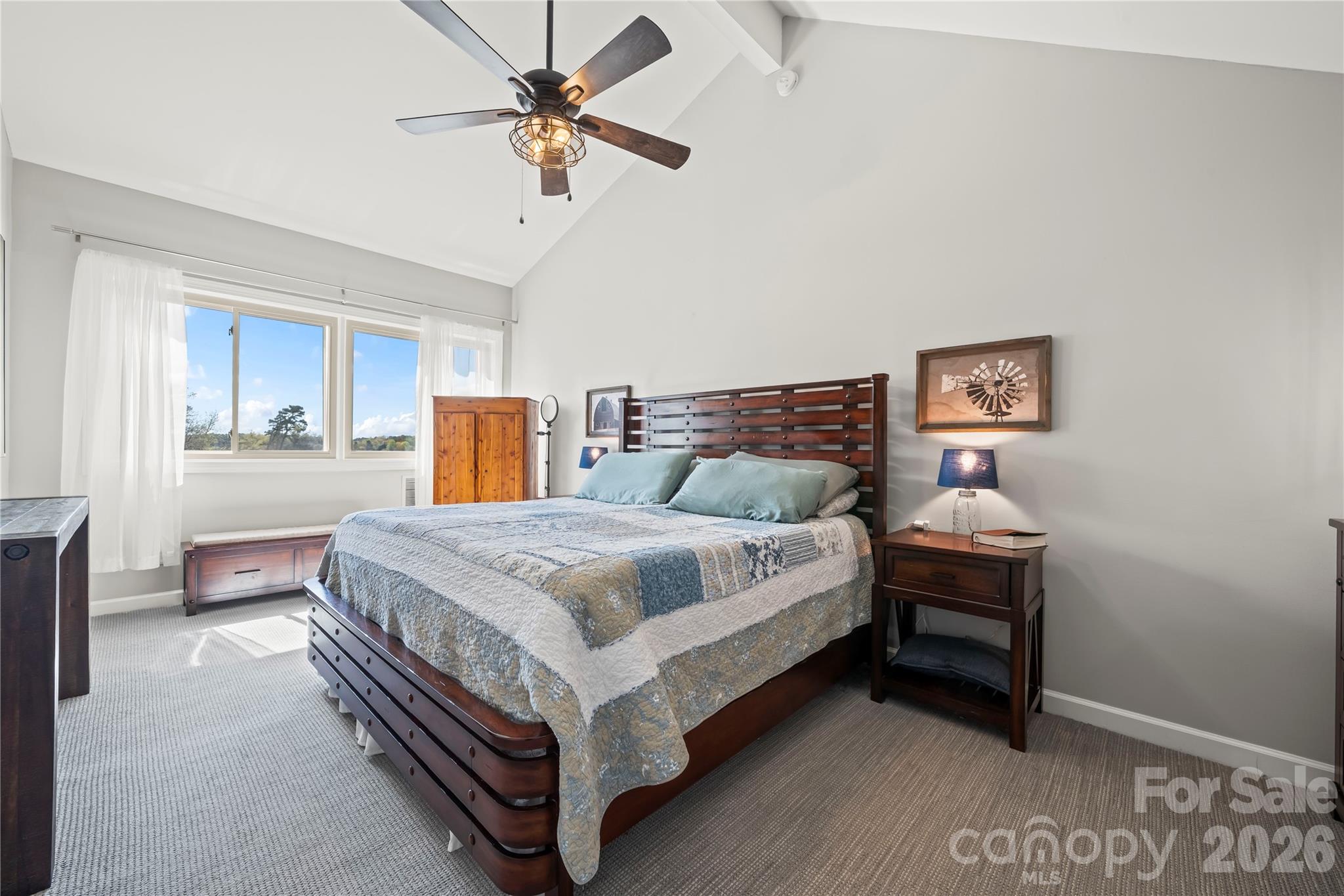 The Yachtsman - Residential