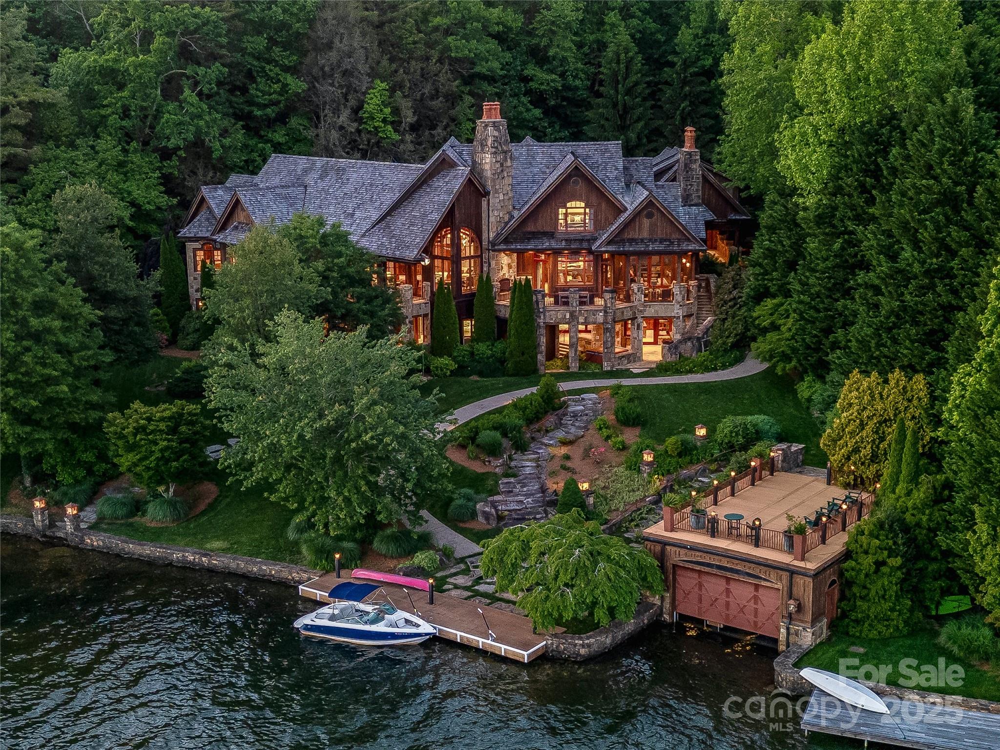 Lake Toxaway Estates - Residential