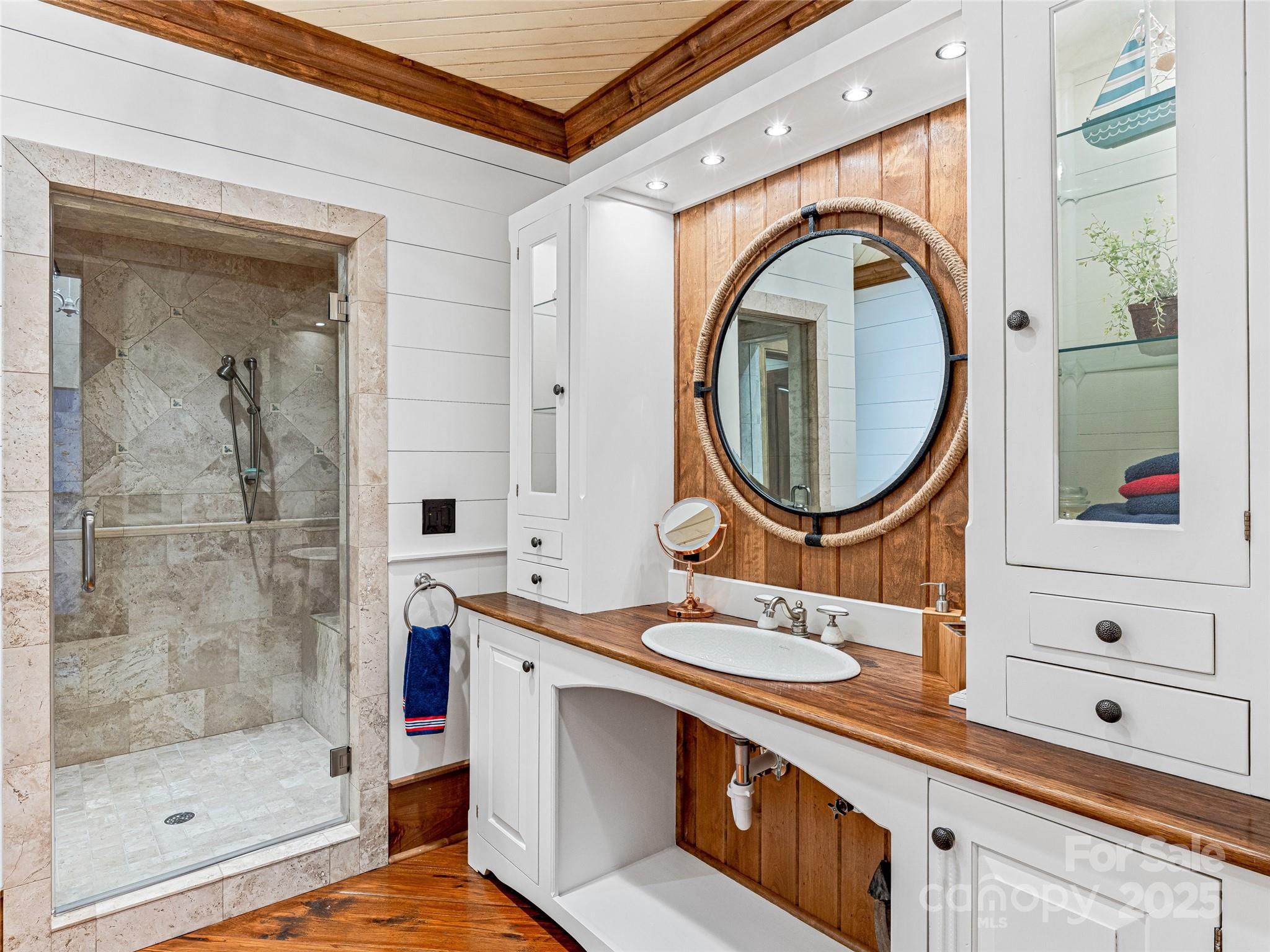 Lake Toxaway Estates - Residential