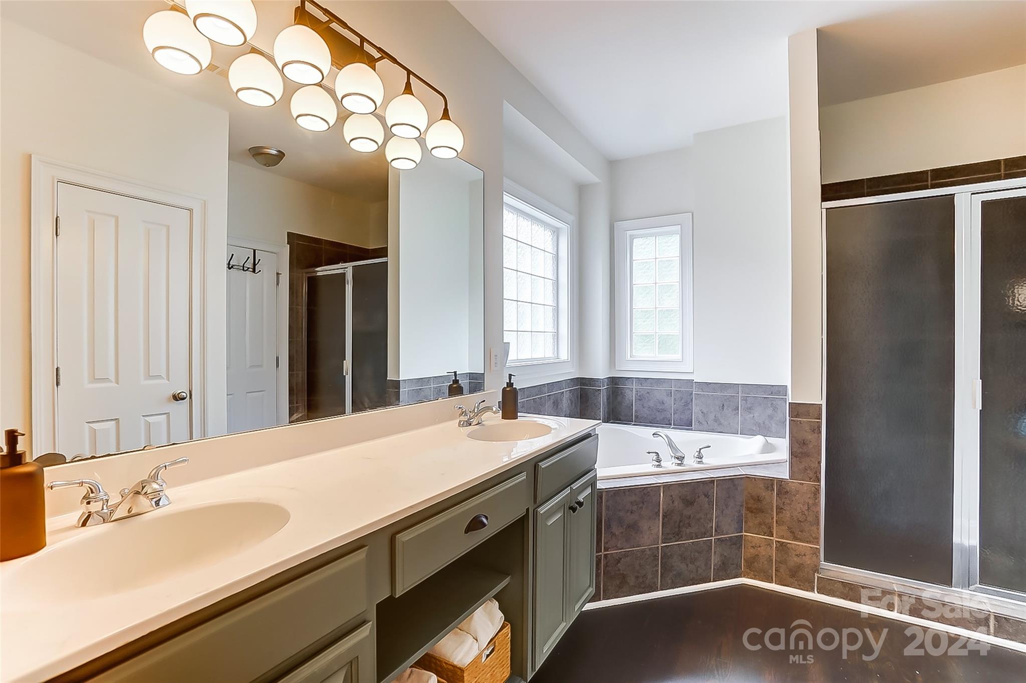 Baxter Village - Residential