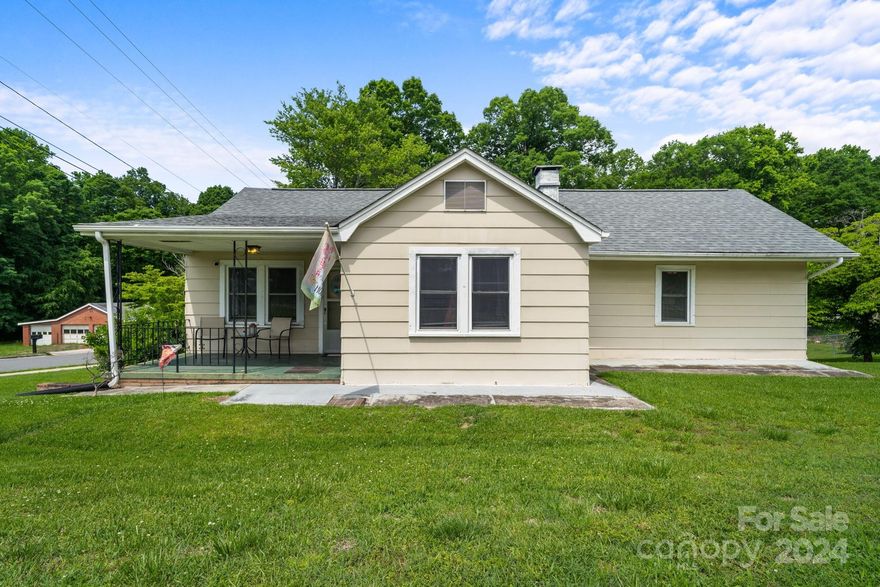 Tax Records have the home listed as a 3 bedroom but one bedroom does not have a closet. This cozy gem is nestled in a prime location close to shopping and dining! Step inside to discover a warm and inviting interior designed for comfortable living. The spacious living area offers versatility for relaxing or entertaining, while the adjacent kitchen awaits your culinary creations.Retreat to the tranquil bedrooms for restful nights, each providing a peaceful ambiance for unwinding after a long day. Outside, the property offers a generous yard space, perfect for outdoor gatherings. Home also has a garage/workshop in the basement. Conveniently situated near shopping centers and restaurants, this home presents an ideal opportunity for those seeking both comfort and convenience in a desirable neighborhood perfect for a first time home buyer or investor.