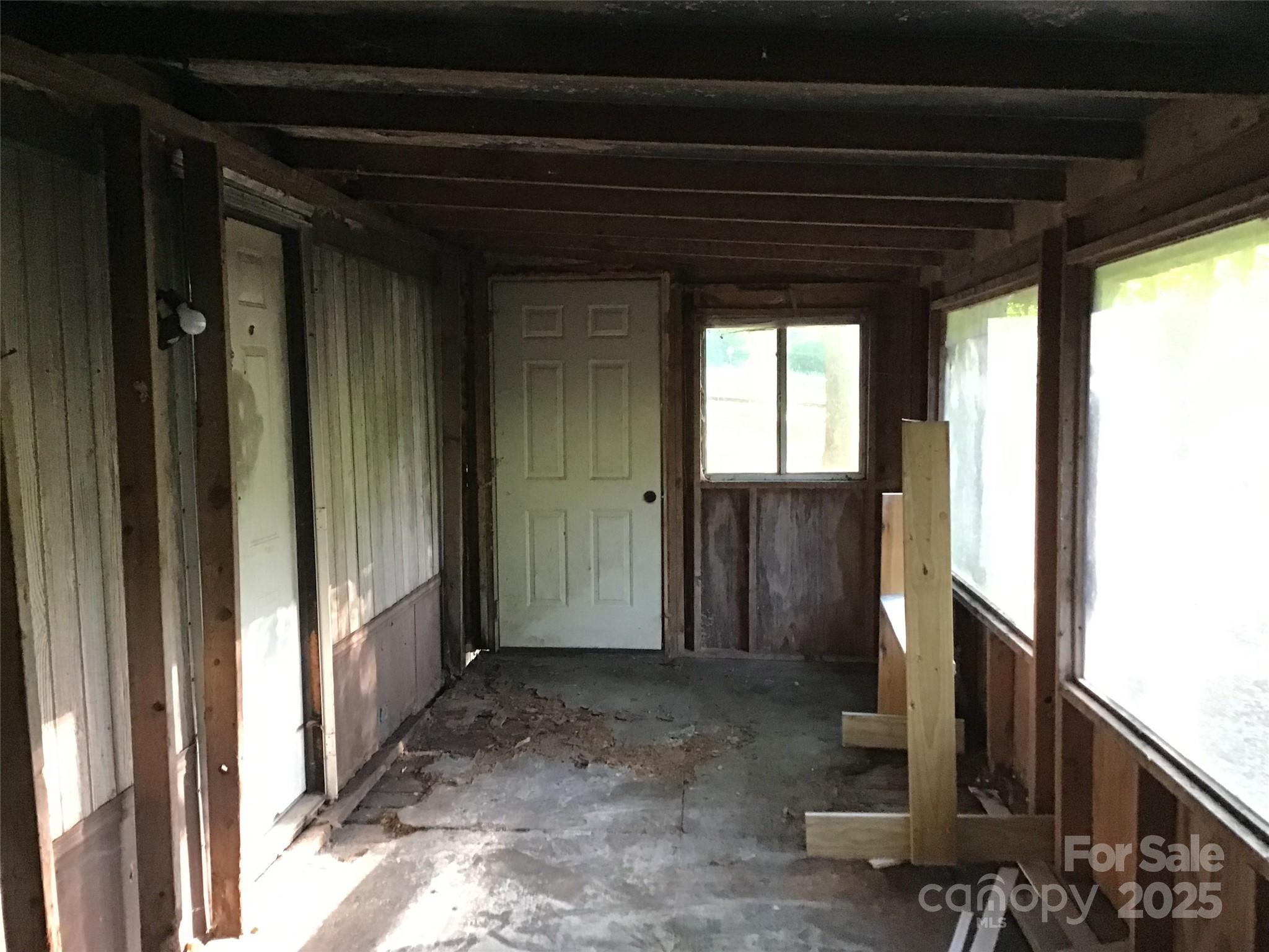 163 Shanna Lane
