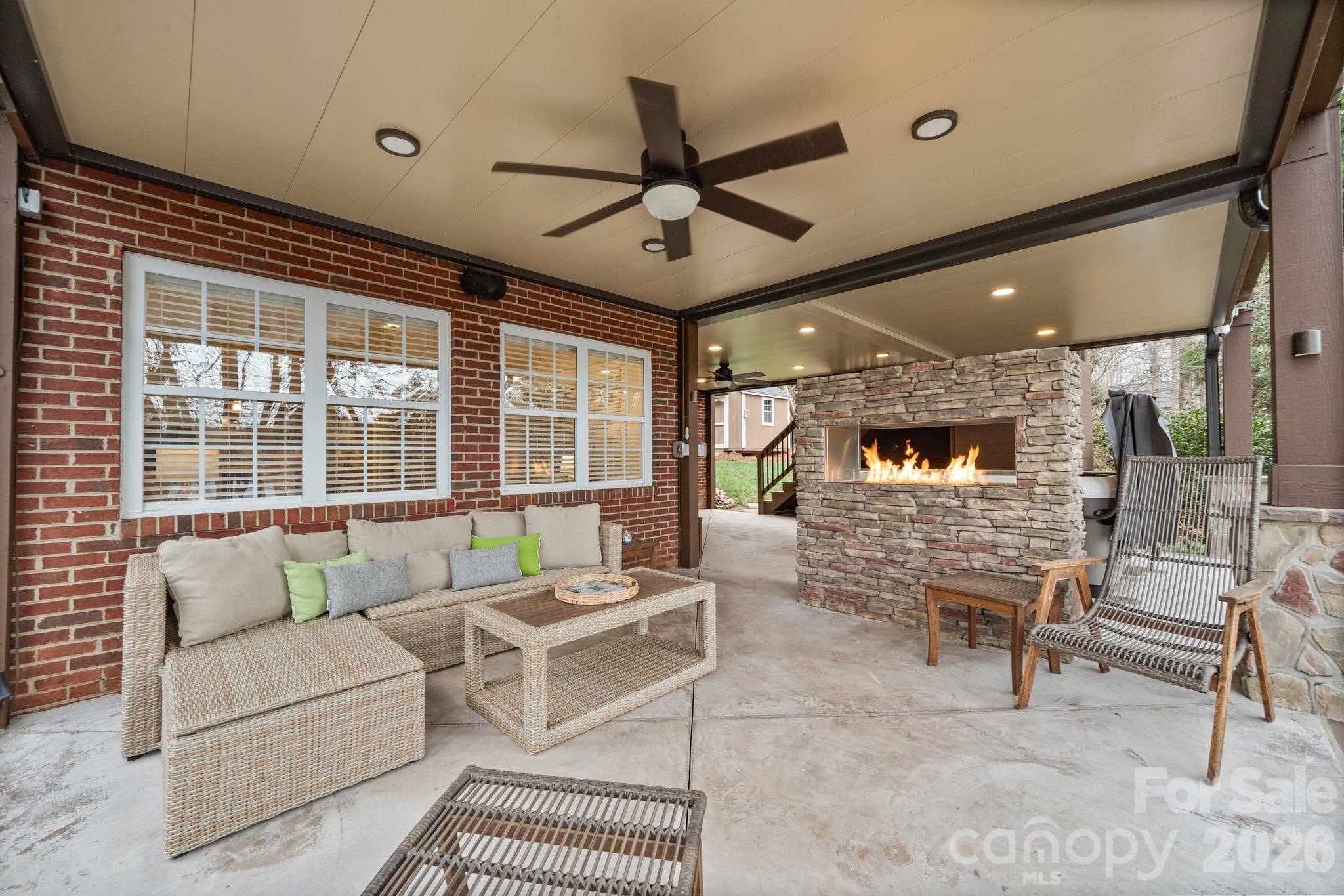 Sailview - Residential