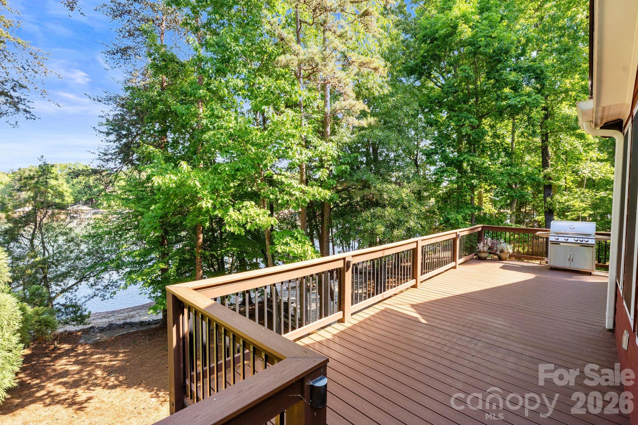 Sailview - Residential