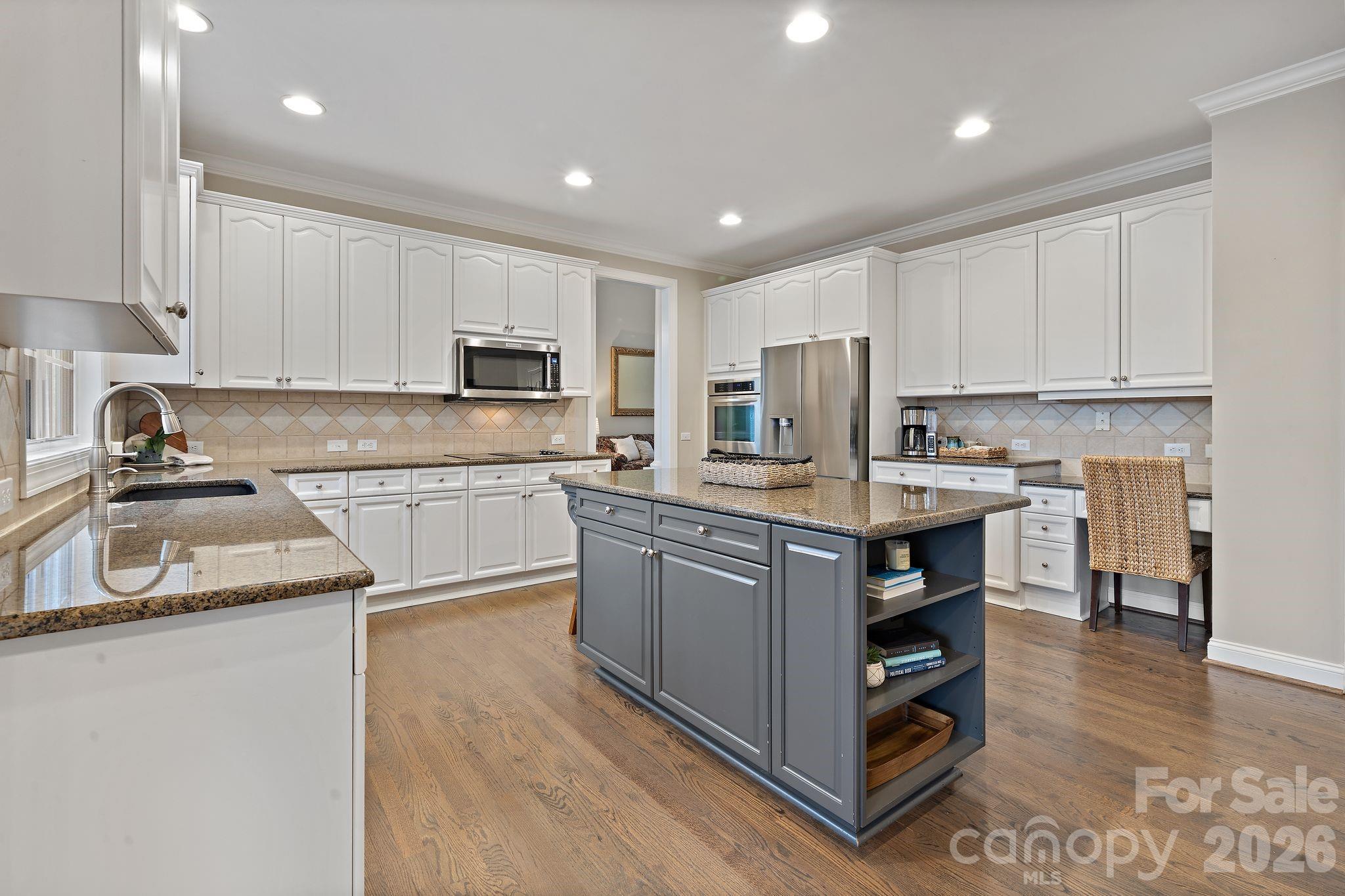 Sailview - Residential