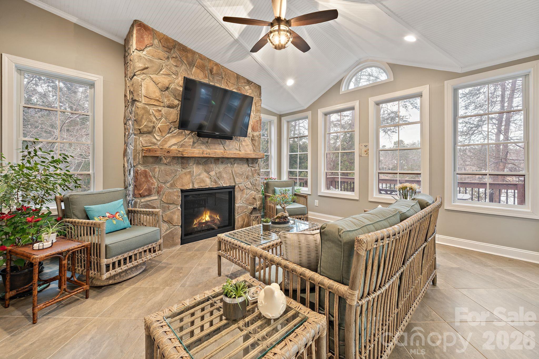 Sailview - Residential