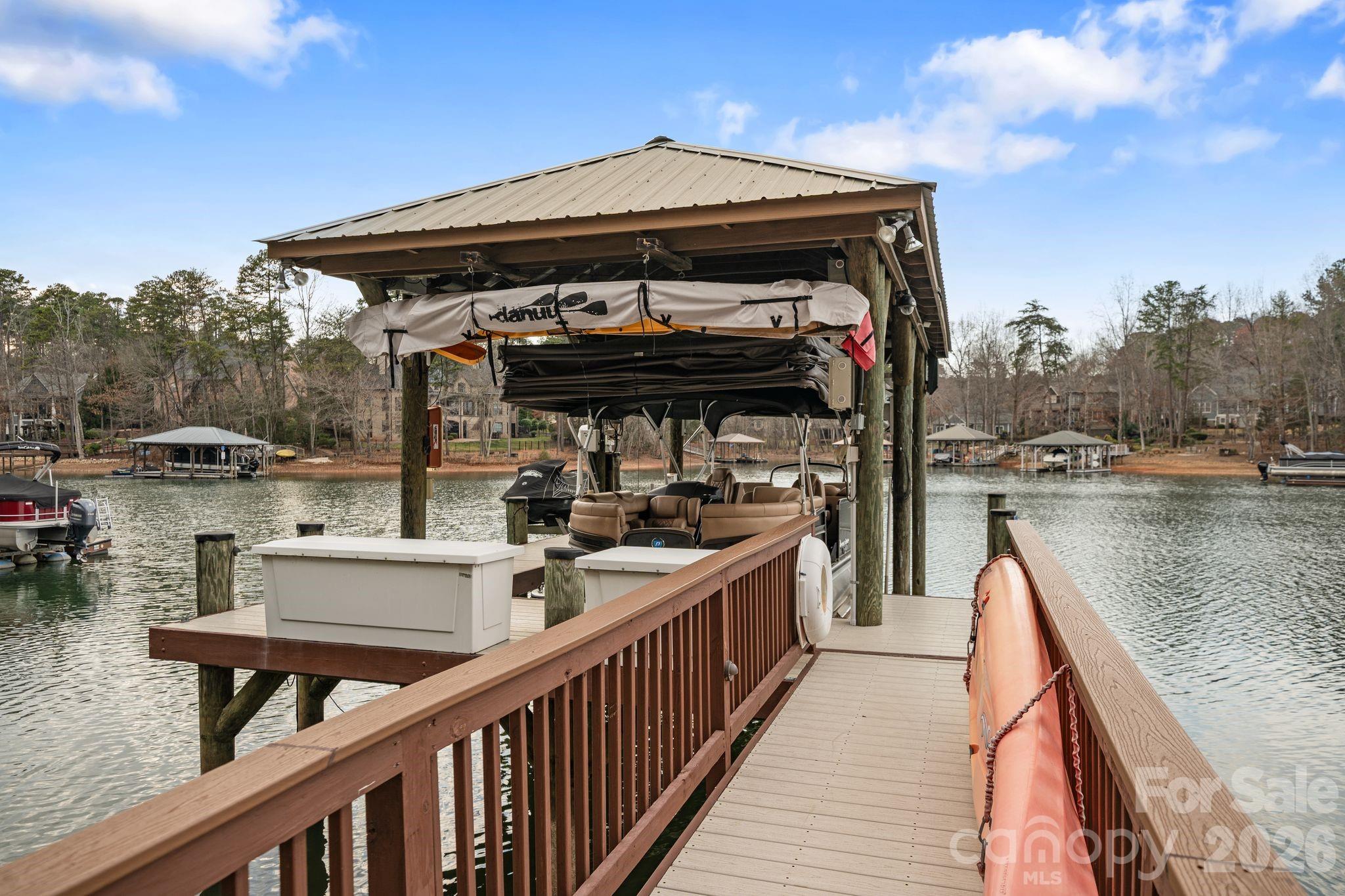 Sailview - Residential