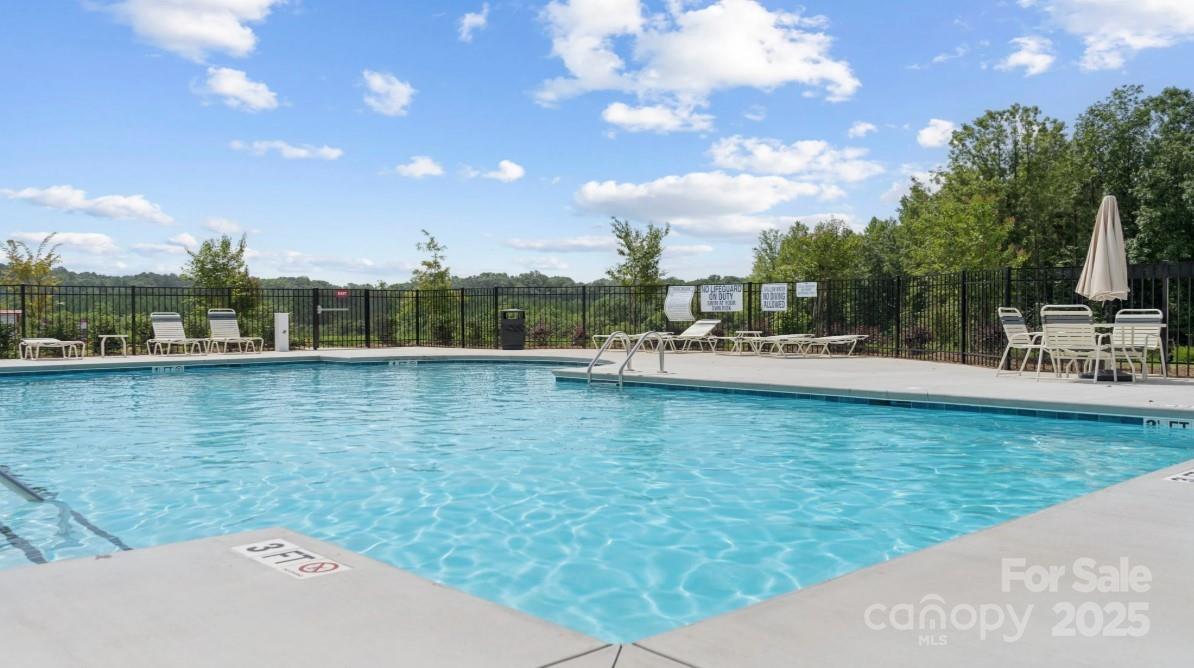 The Ridge at Sugar Creek - Residential