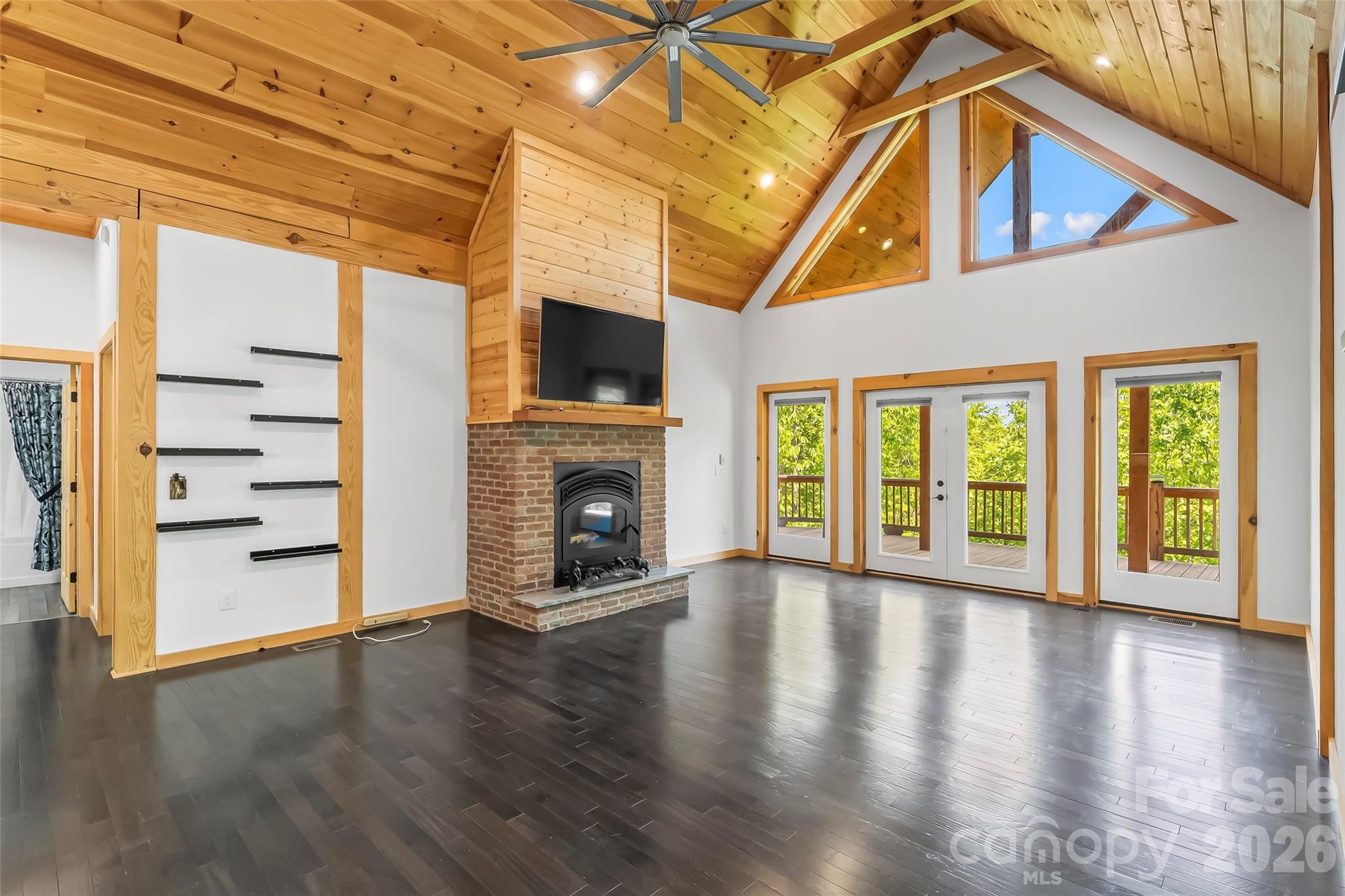 Grandview Peaks - Residential