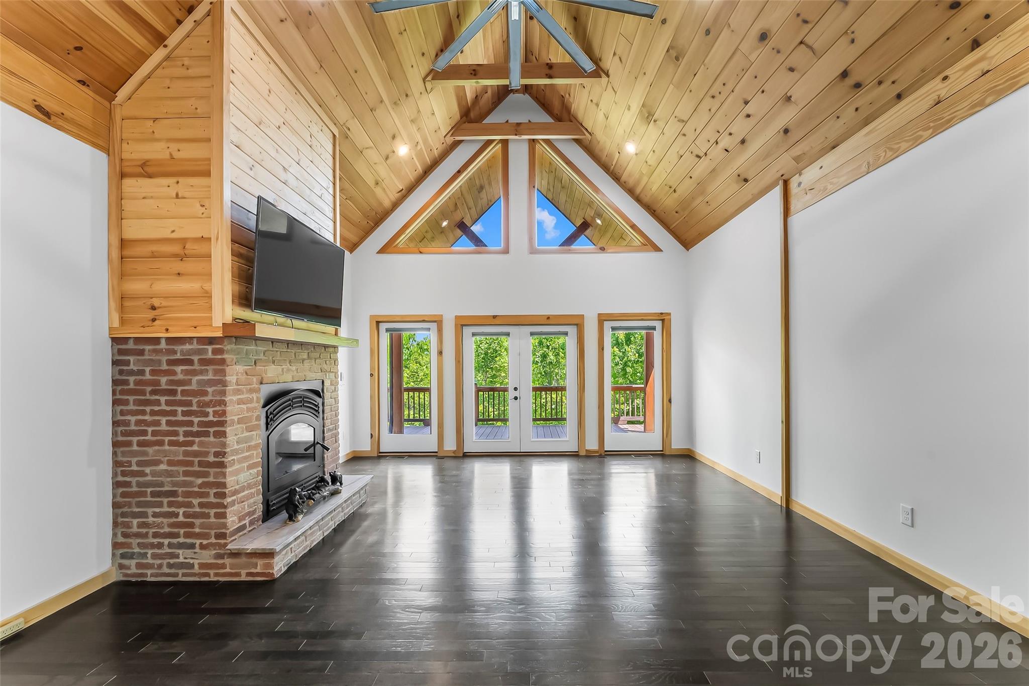 Grandview Peaks - Residential