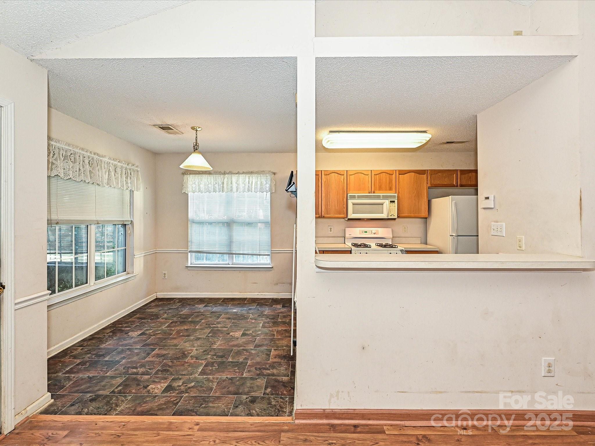 7523 Starvalley Drive