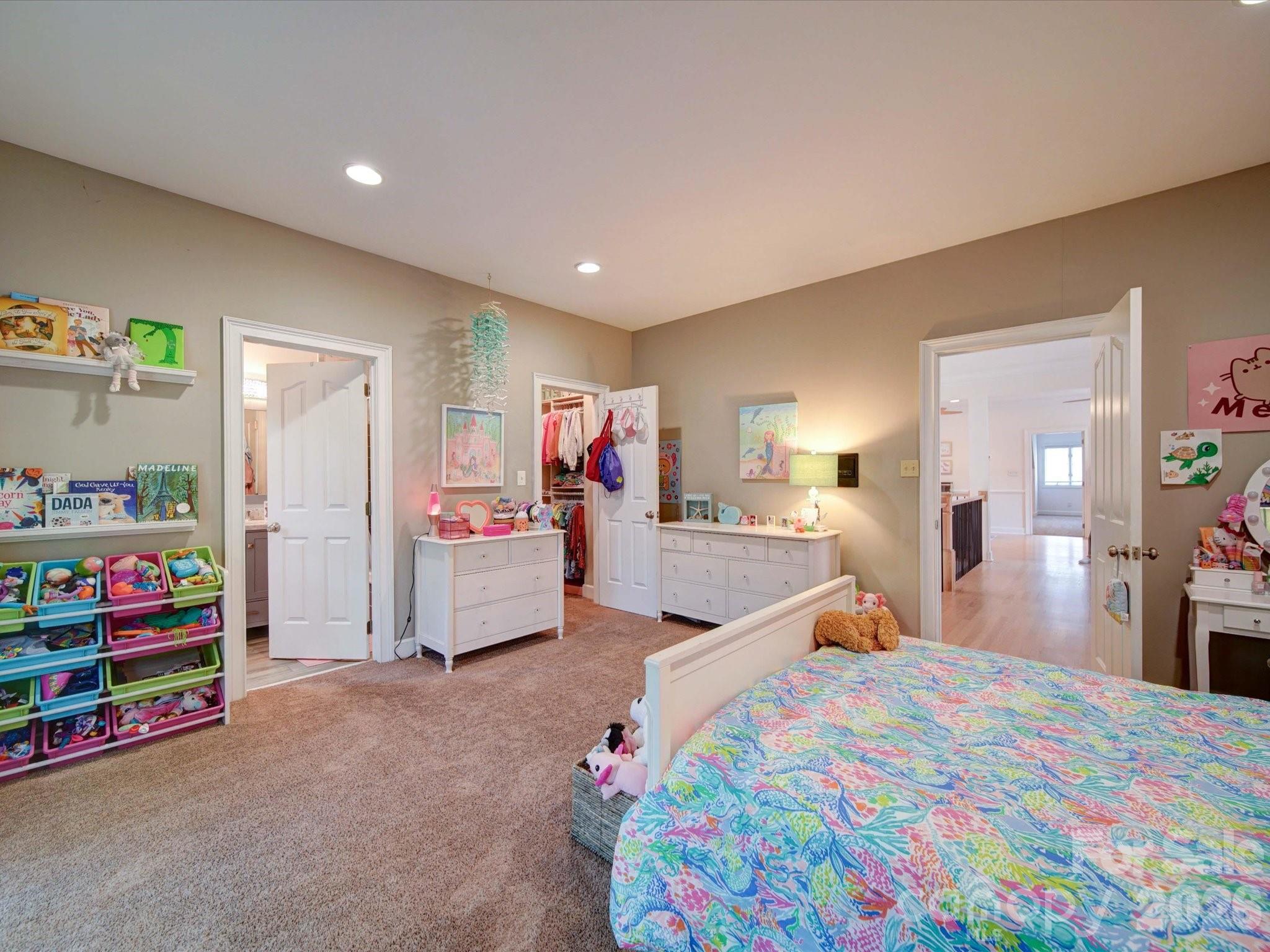 Riverpointe - Residential