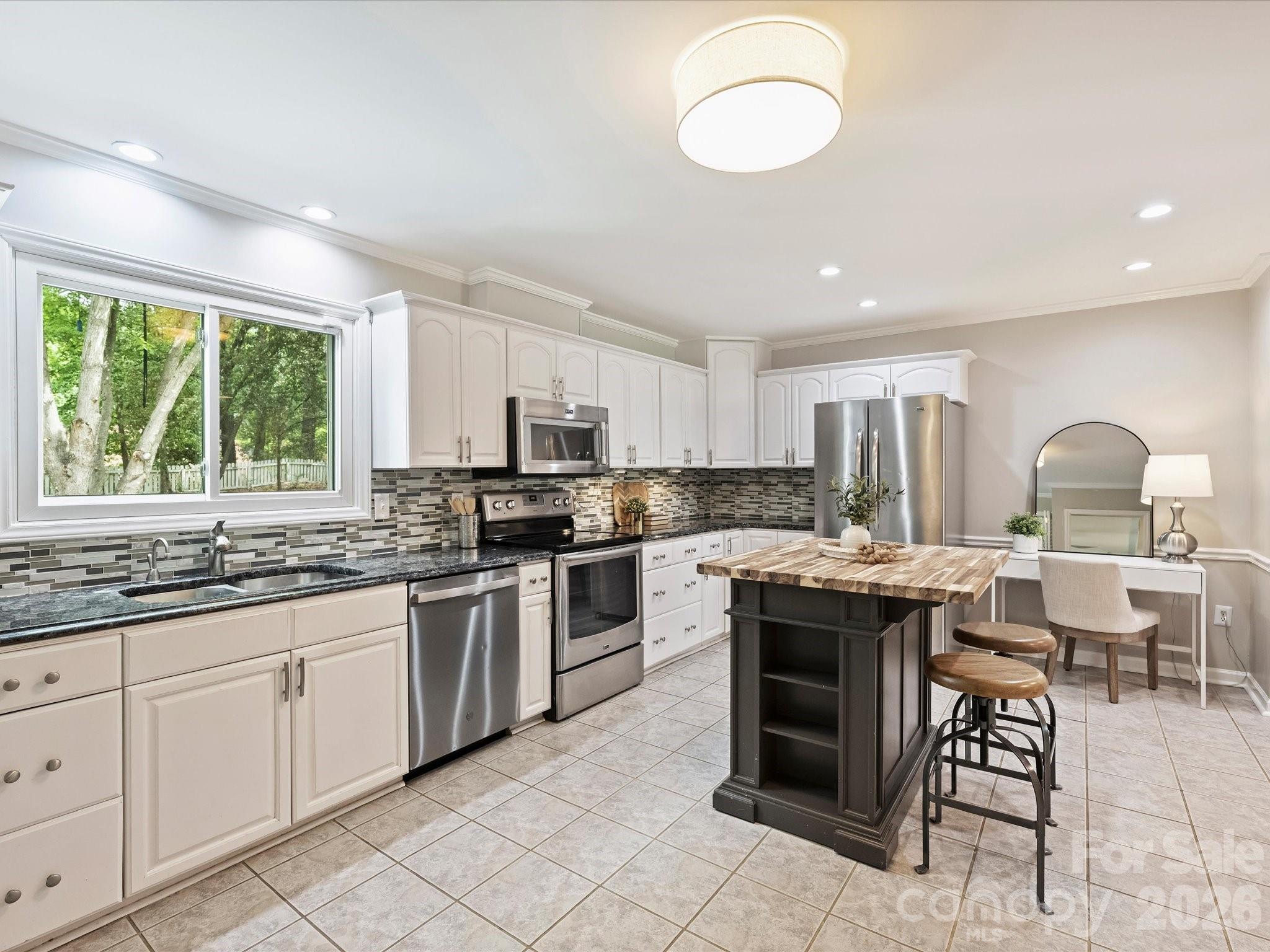 Candlewyck - Residential