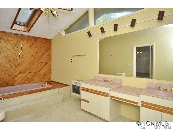 Thomas Park - Residential