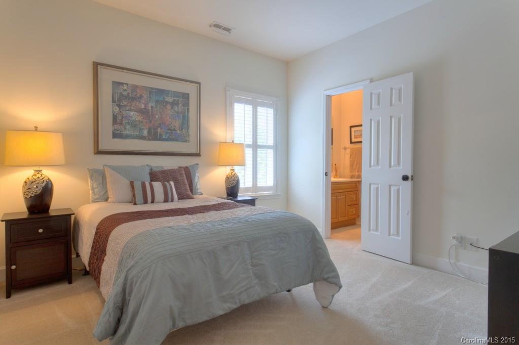 Cowans Ford Park - Residential